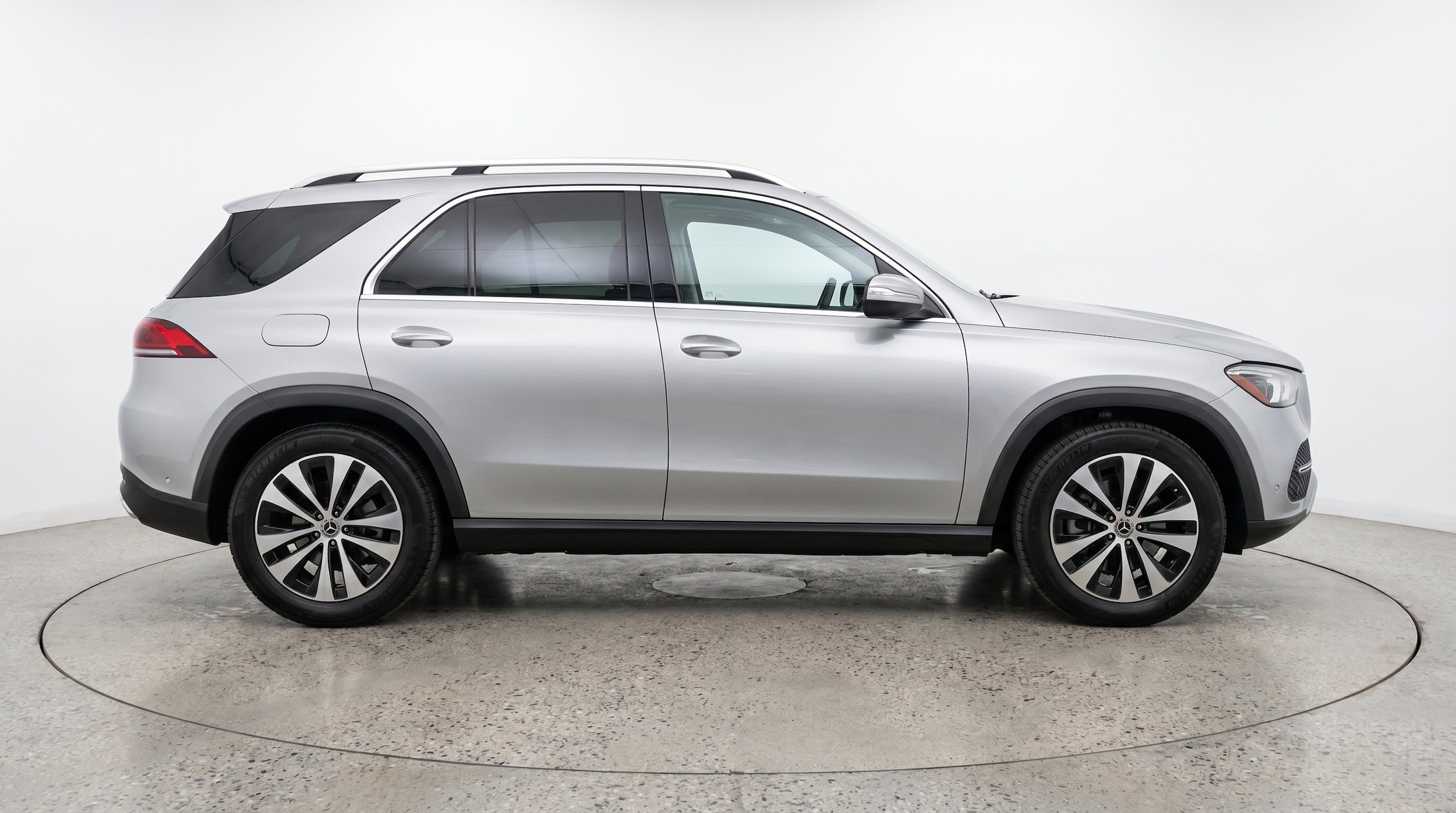 Thumbnail: 2026 Mercedes-Benz GLE - 11