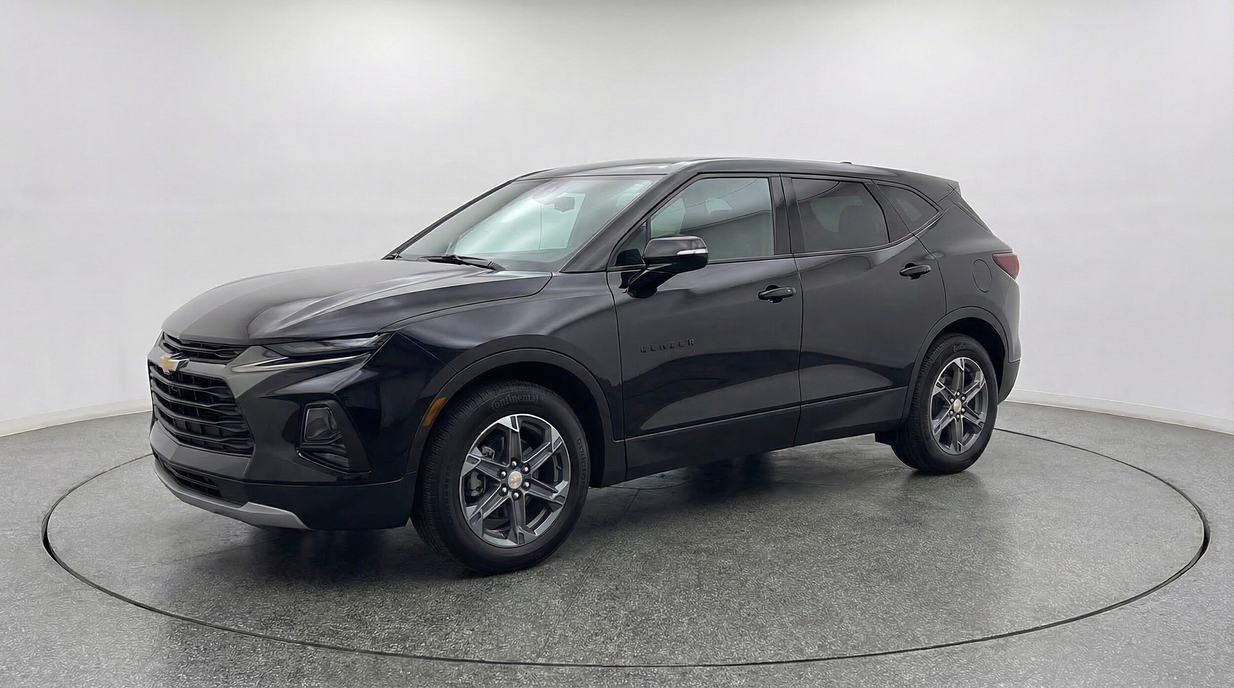 Thumbnail: 2025 Chevrolet Blazer - 3