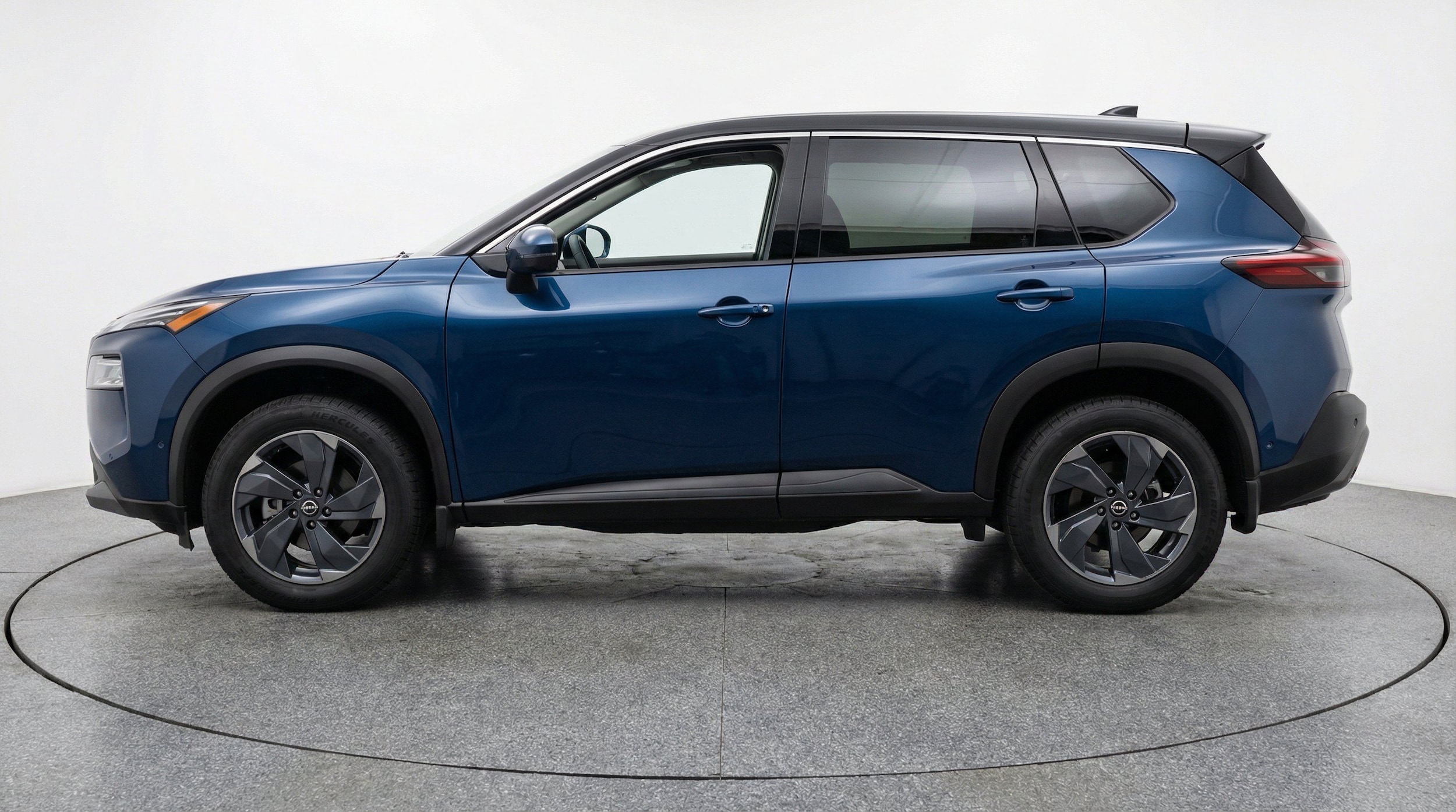 Thumbnail: 2025 Nissan Rogue - 5