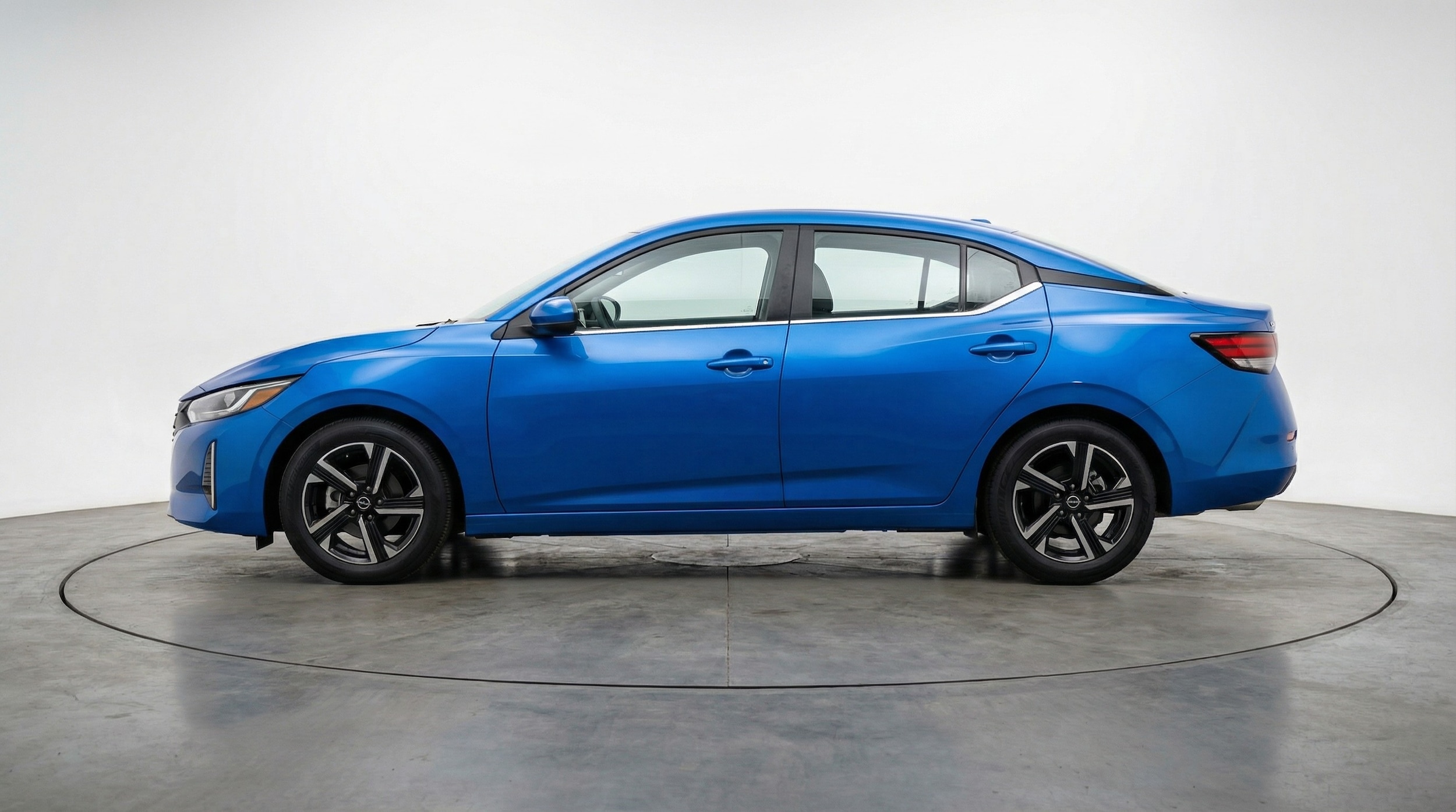 Thumbnail: 2025 Nissan Sentra - 4