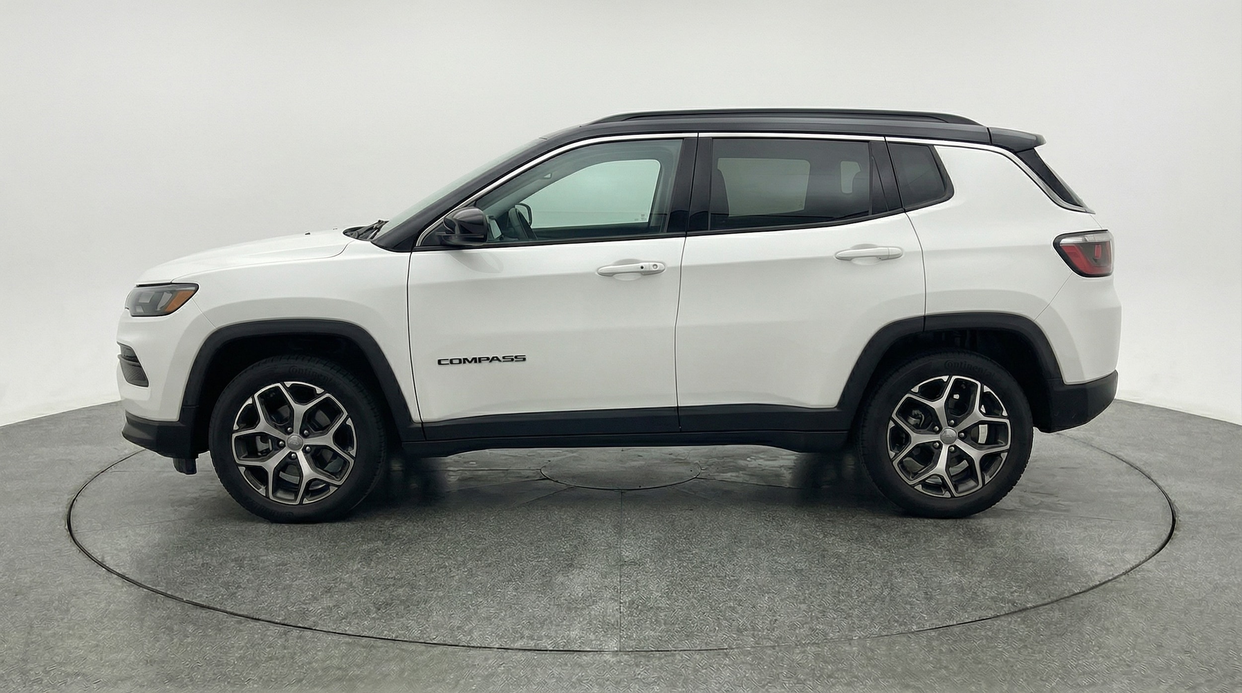 Thumbnail: 2025 Jeep Compass - 4