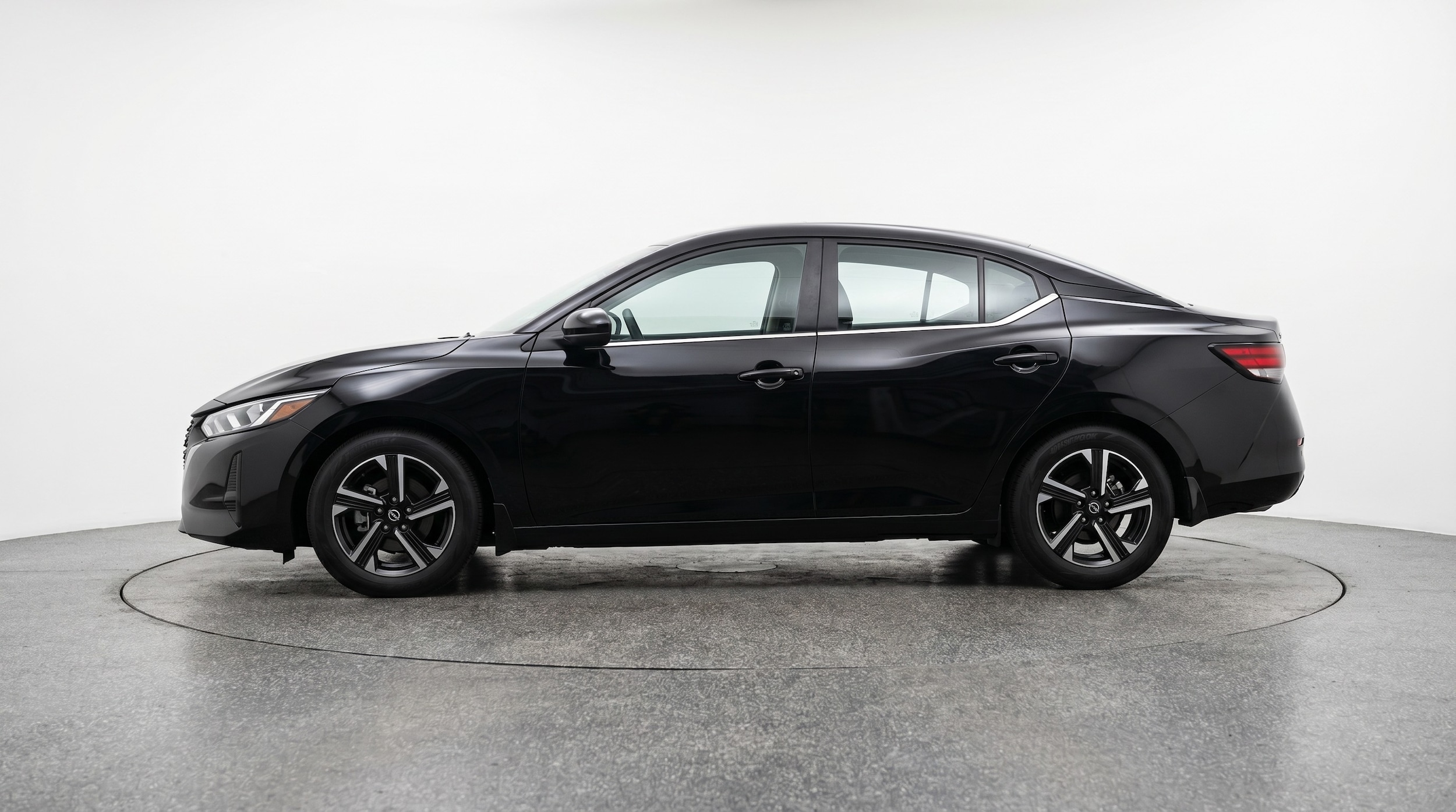 Thumbnail: 2025 Nissan Sentra - 4