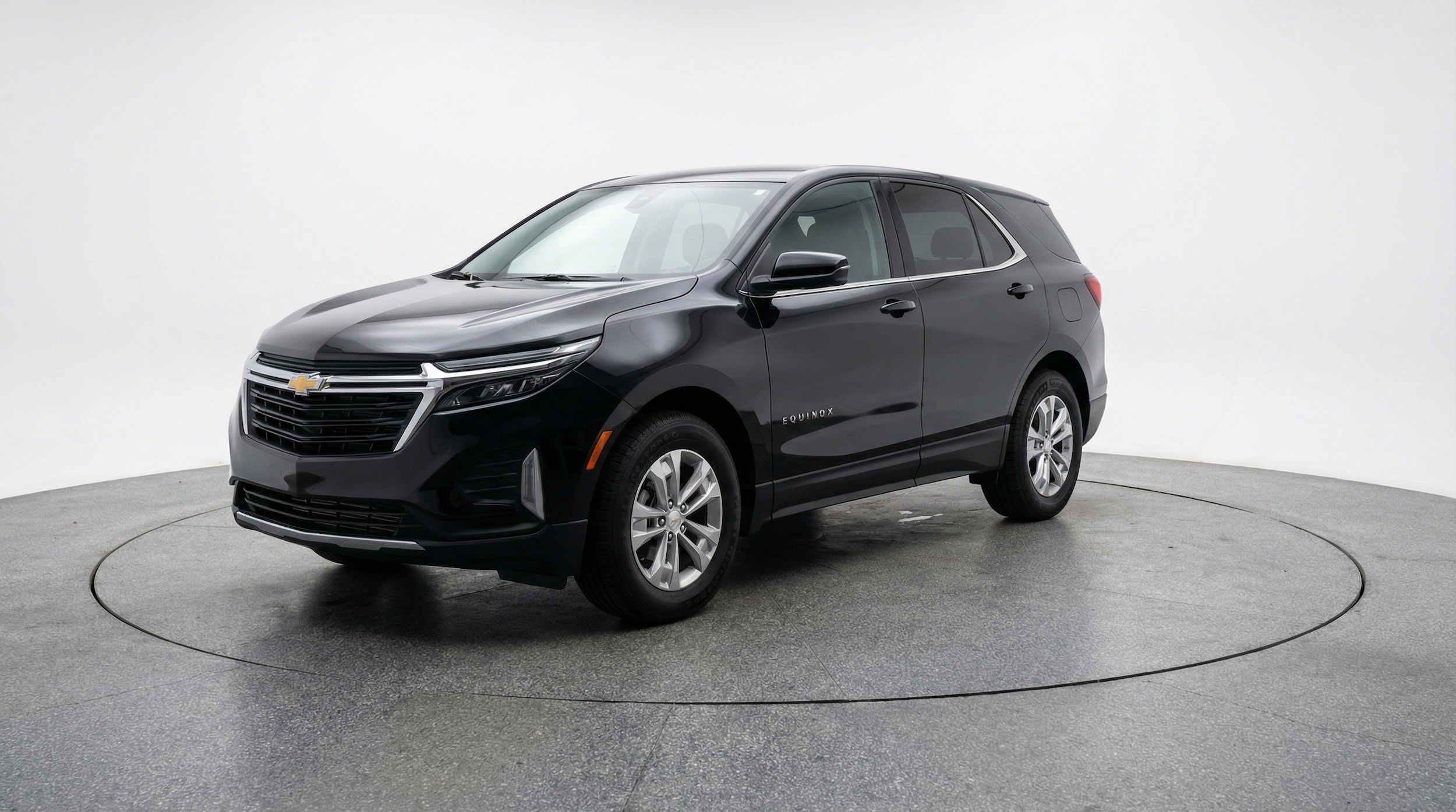 Thumbnail: 2025 Chevrolet Equinox - 3