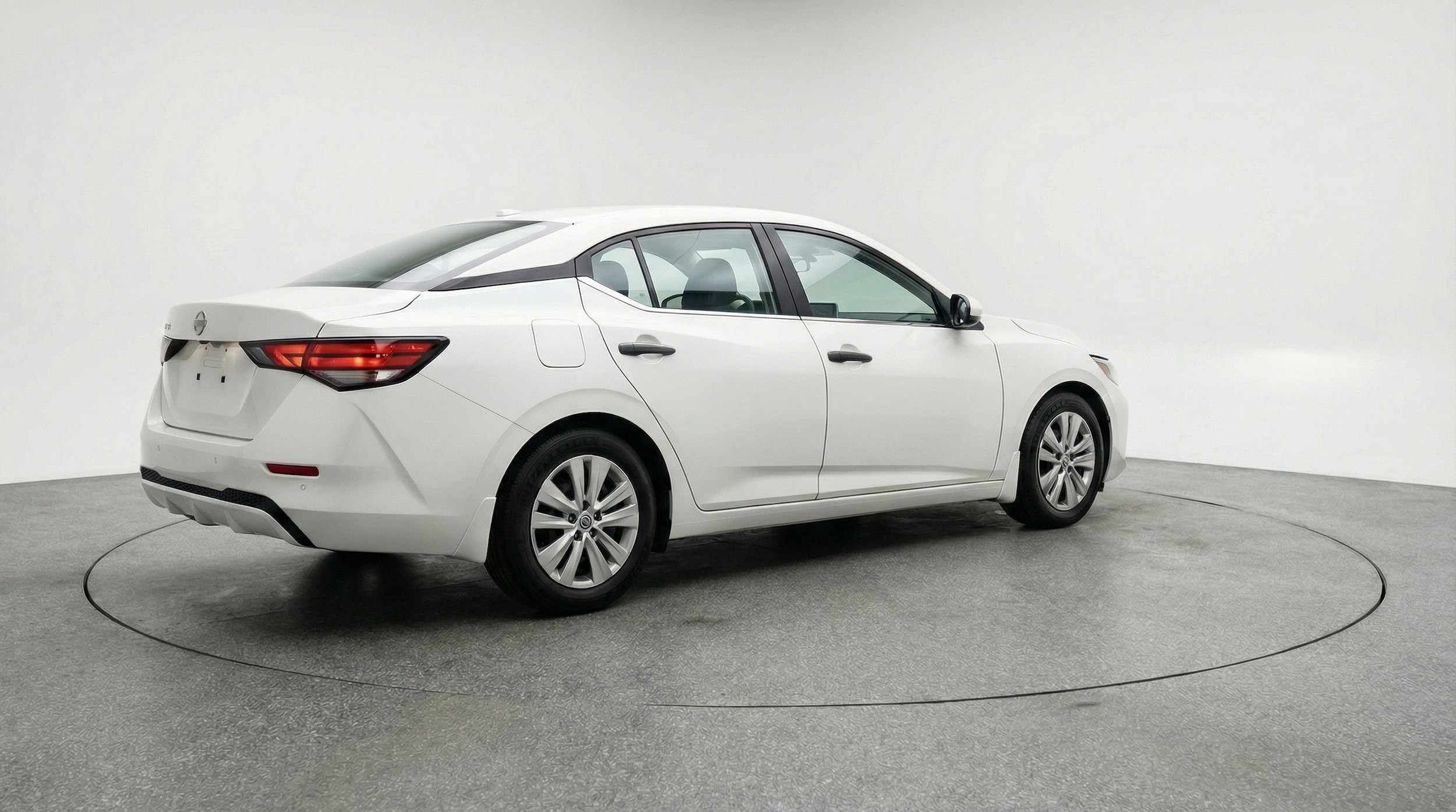 Thumbnail: 2025 Nissan Sentra - 9