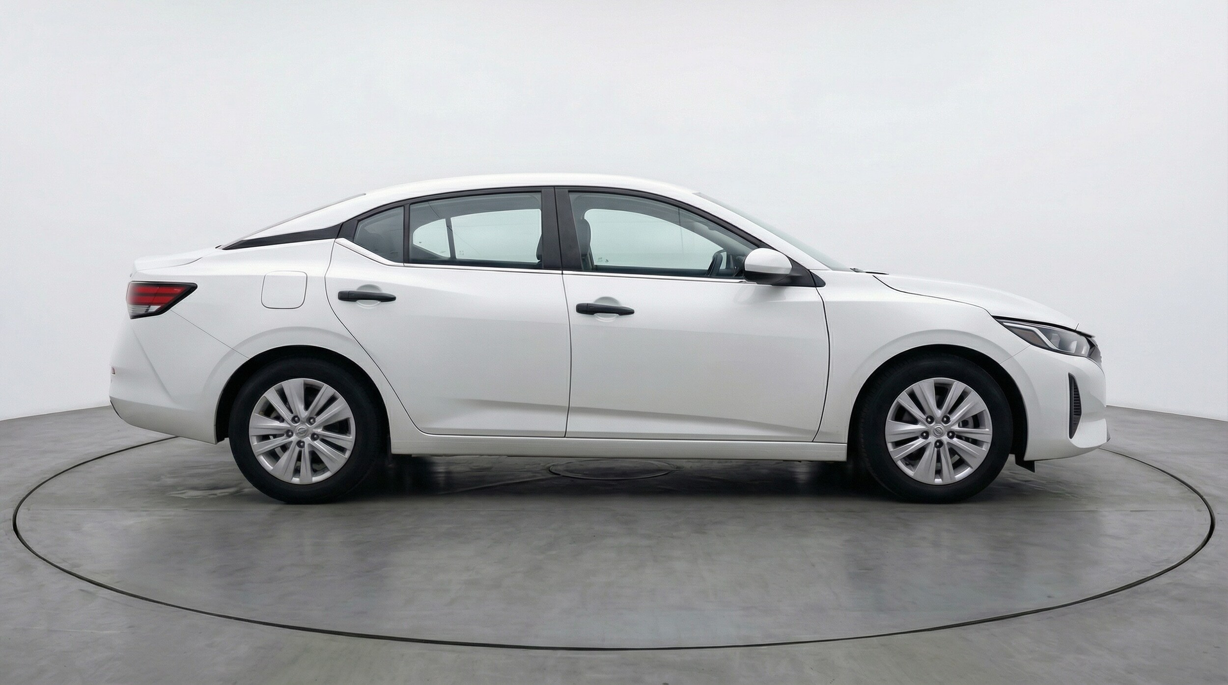 Thumbnail: 2025 Nissan Sentra - 8