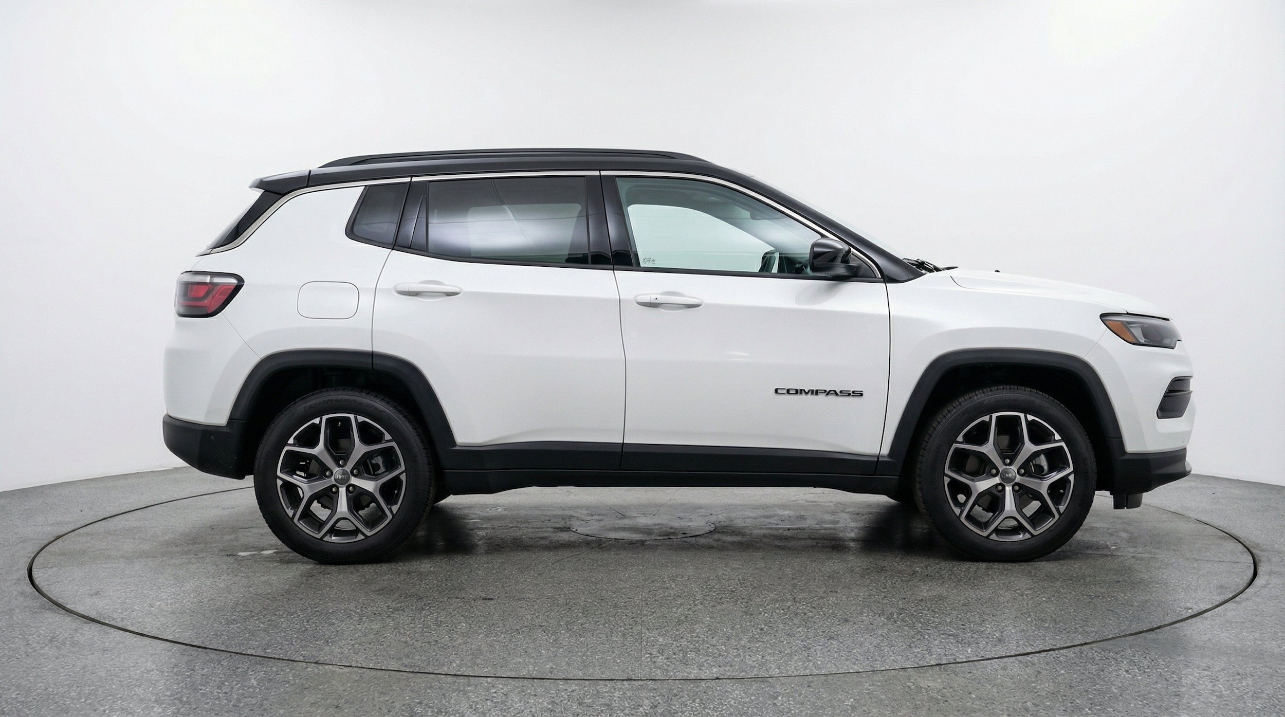 Thumbnail: 2025 Jeep Compass - 10
