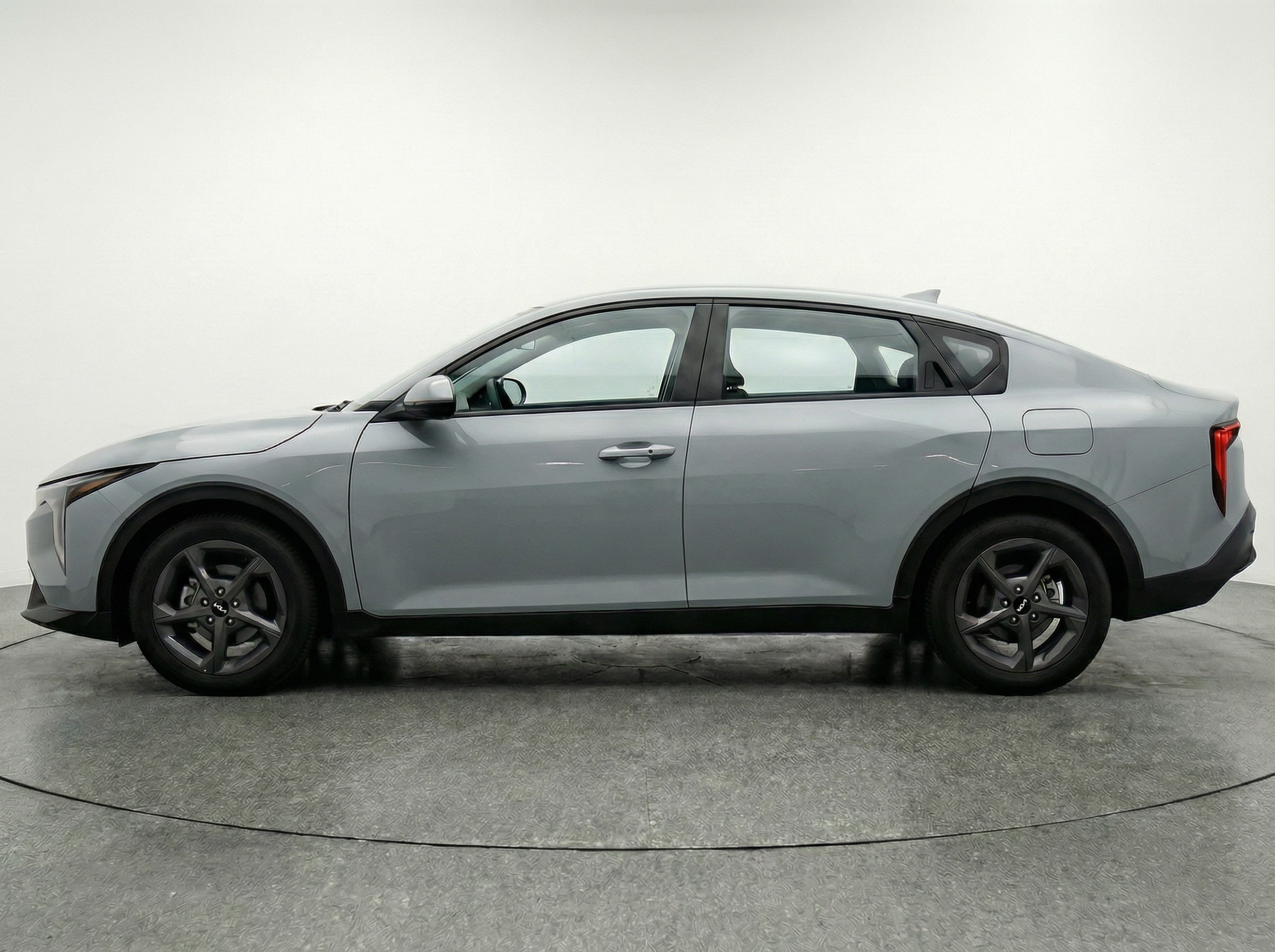 Thumbnail: 2025 Kia K4 - 4