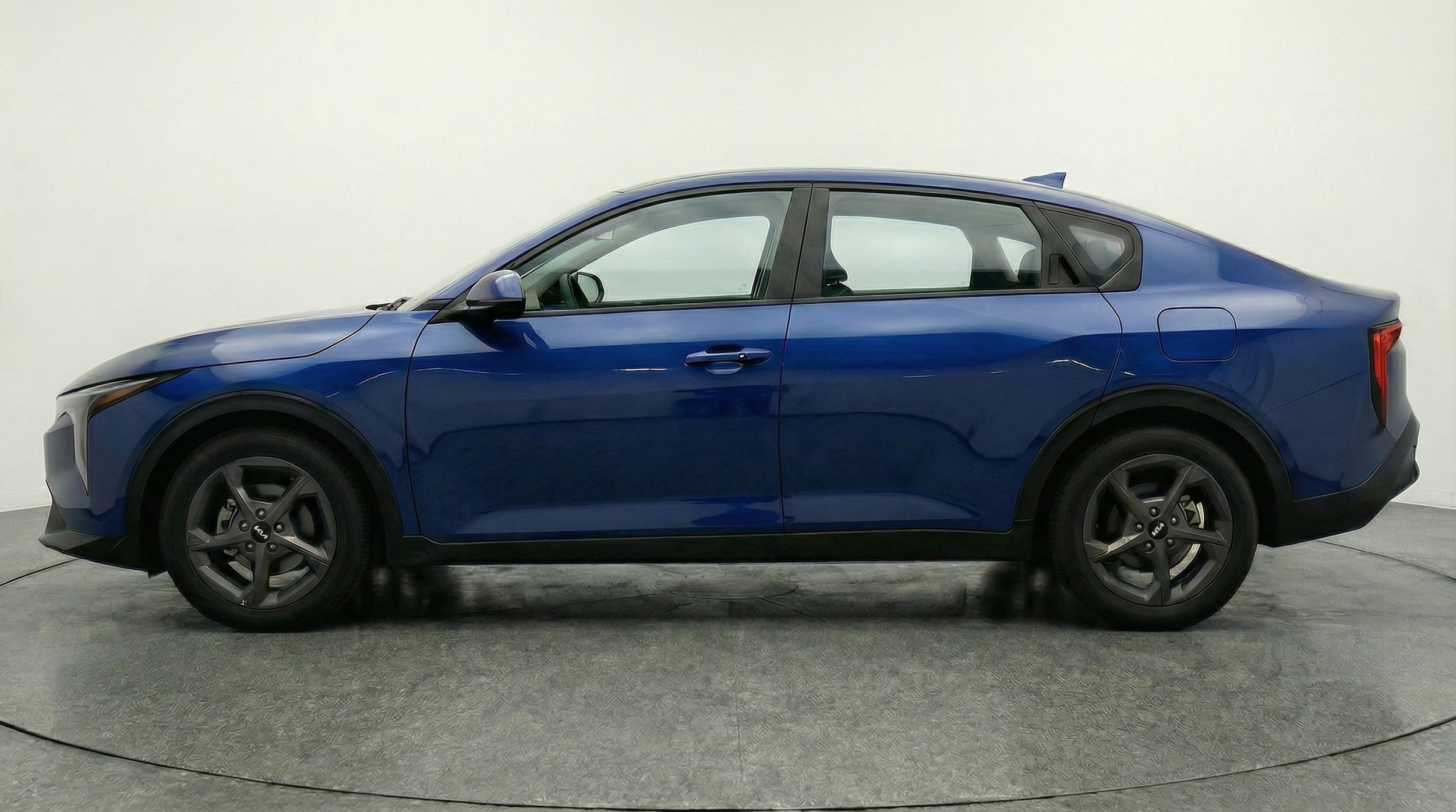 Thumbnail: 2025 Kia K4 - 4