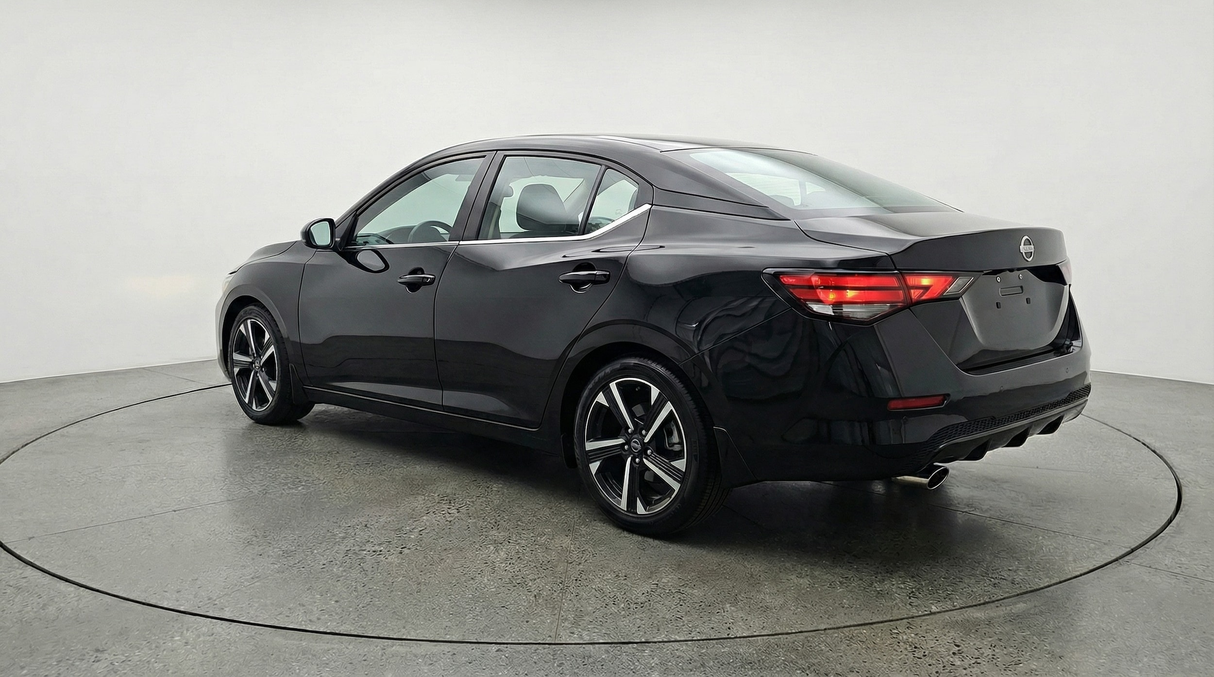 Thumbnail: 2025 Nissan Sentra - 5