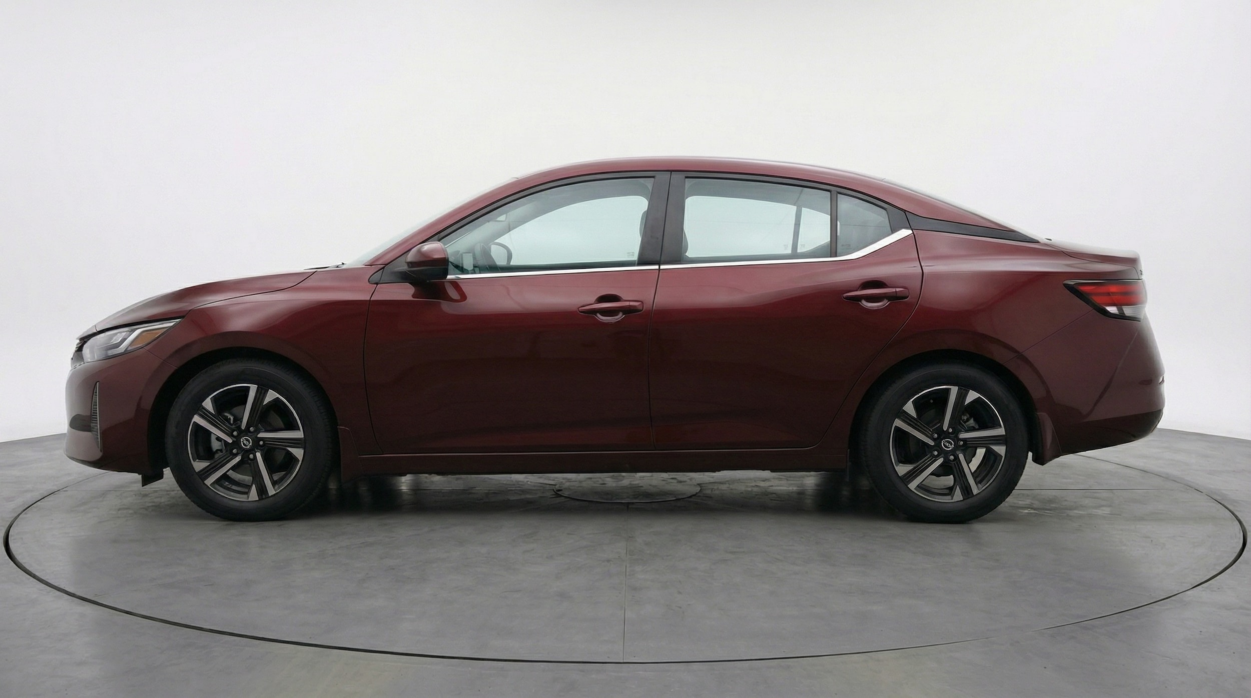 Thumbnail: 2025 Nissan Sentra - 4