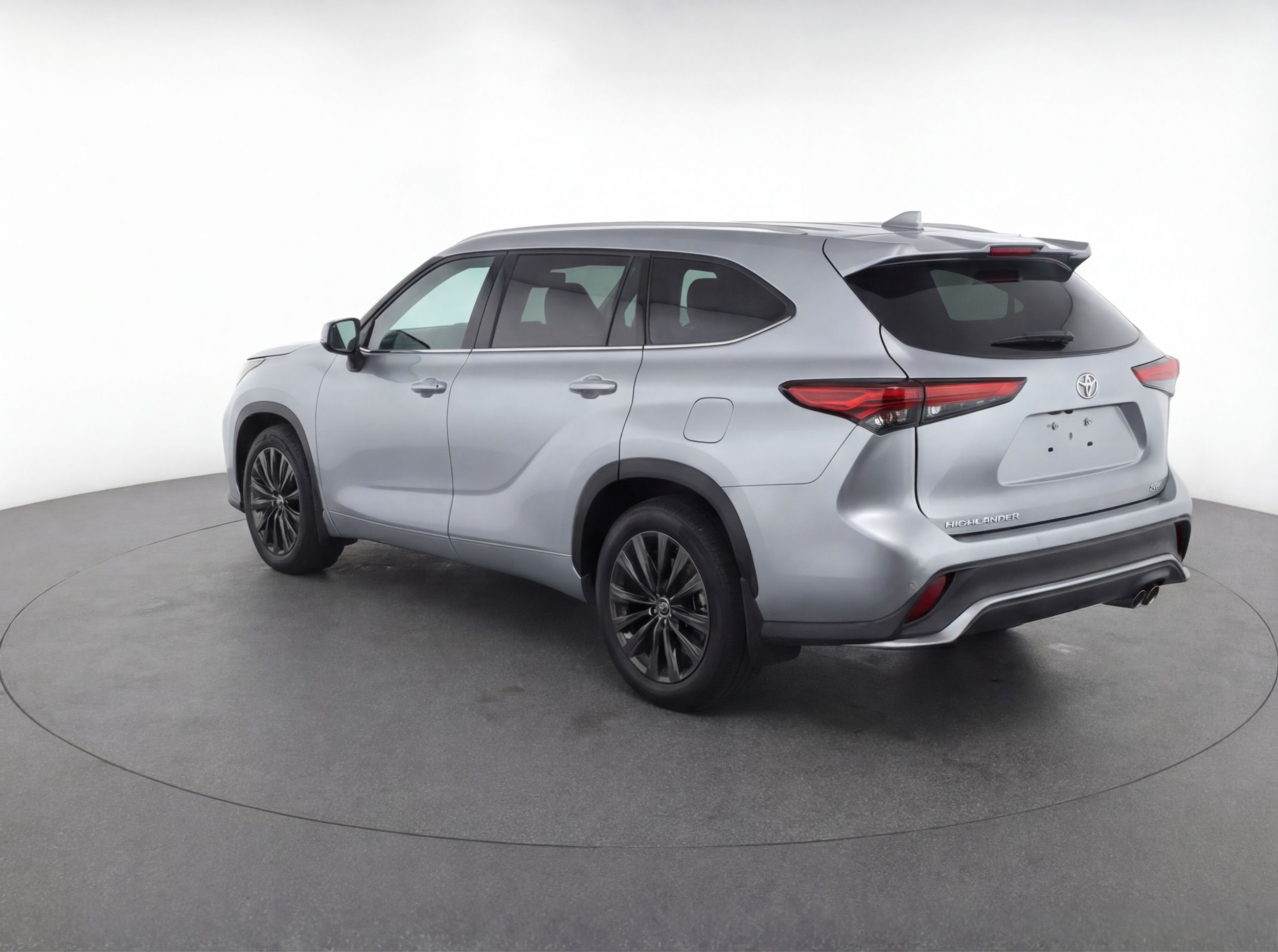 Thumbnail: 2024 Toyota Highlander - 5