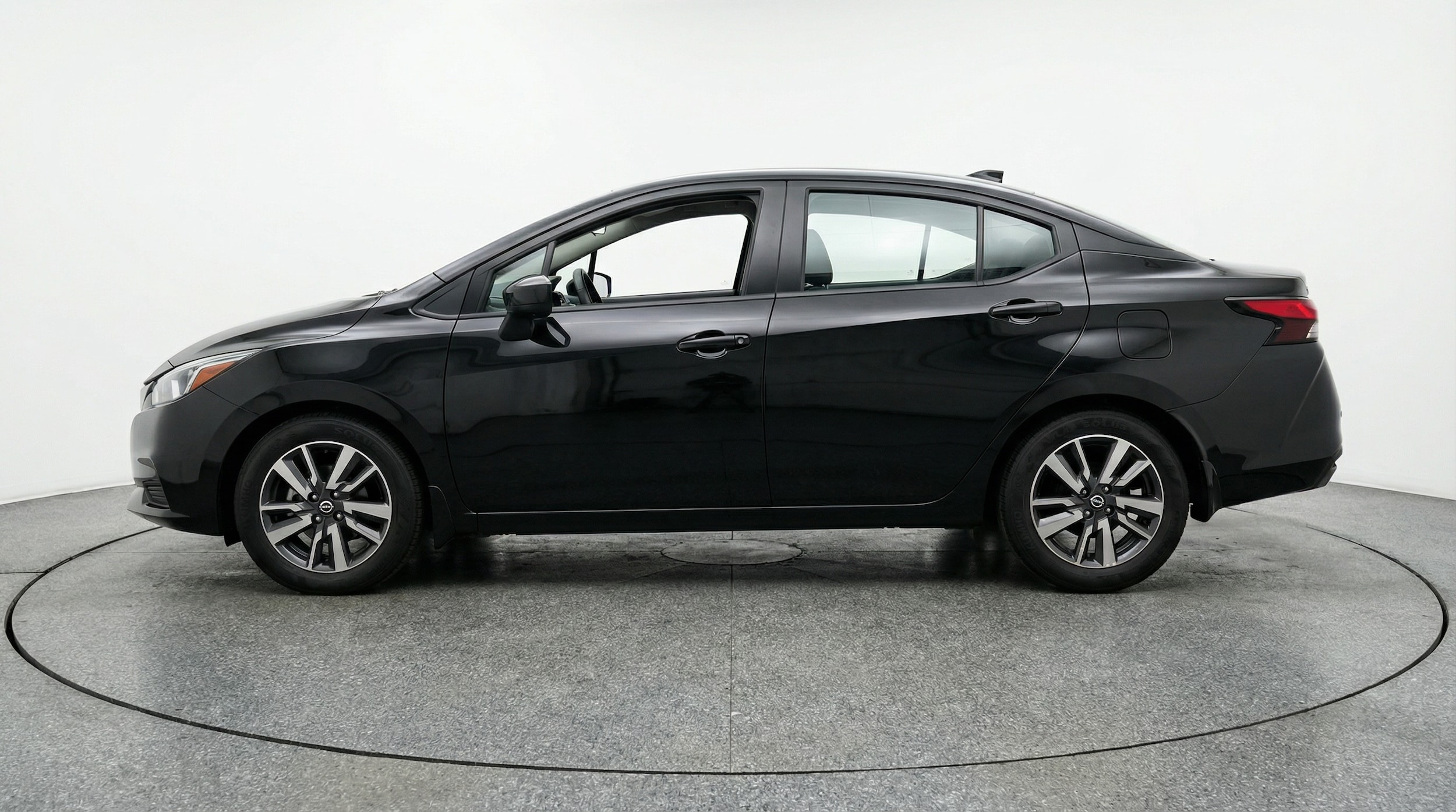 Thumbnail: 2025 Nissan Versa - 4