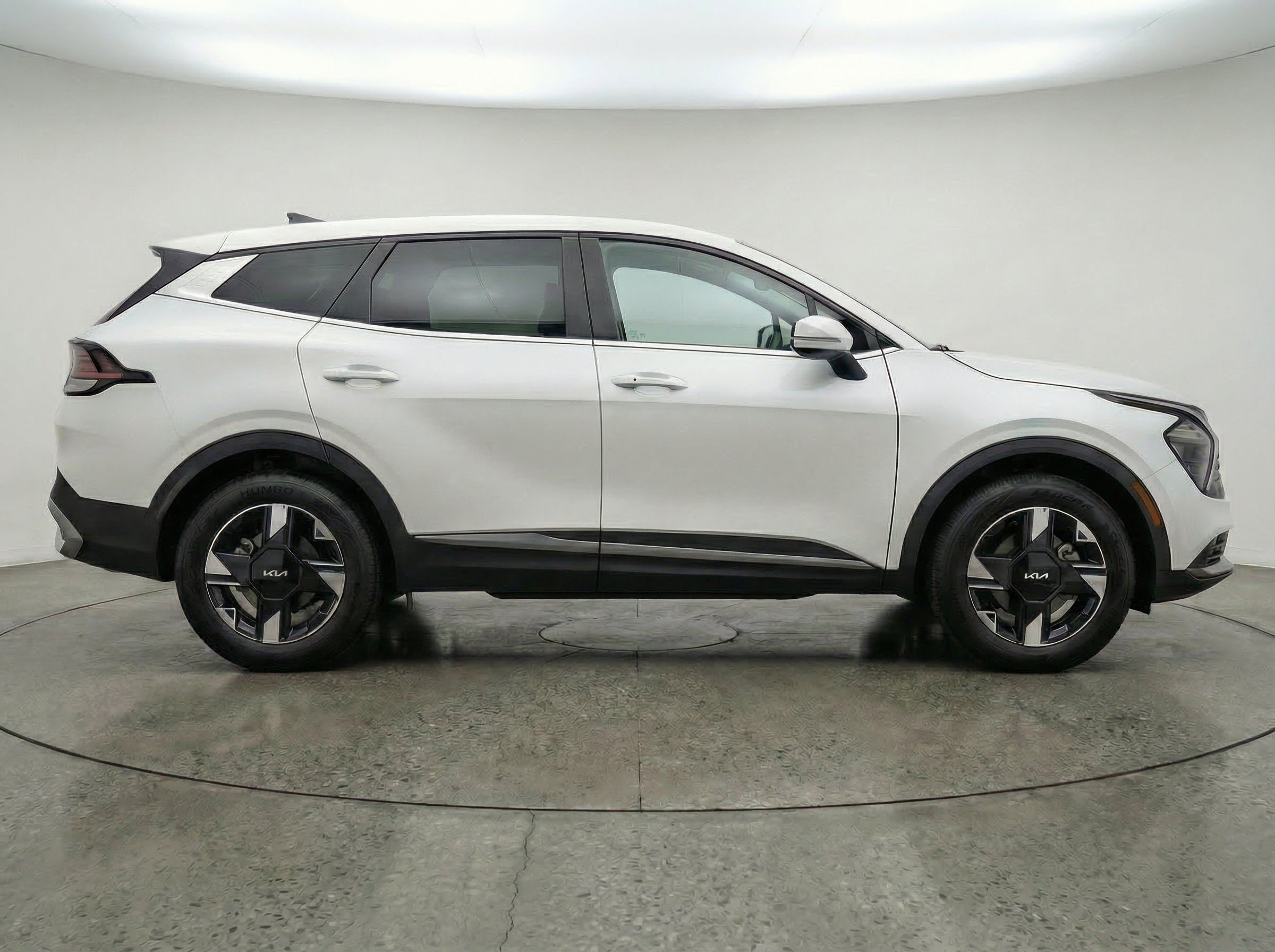 Thumbnail: 2026 Kia Sportage - 11