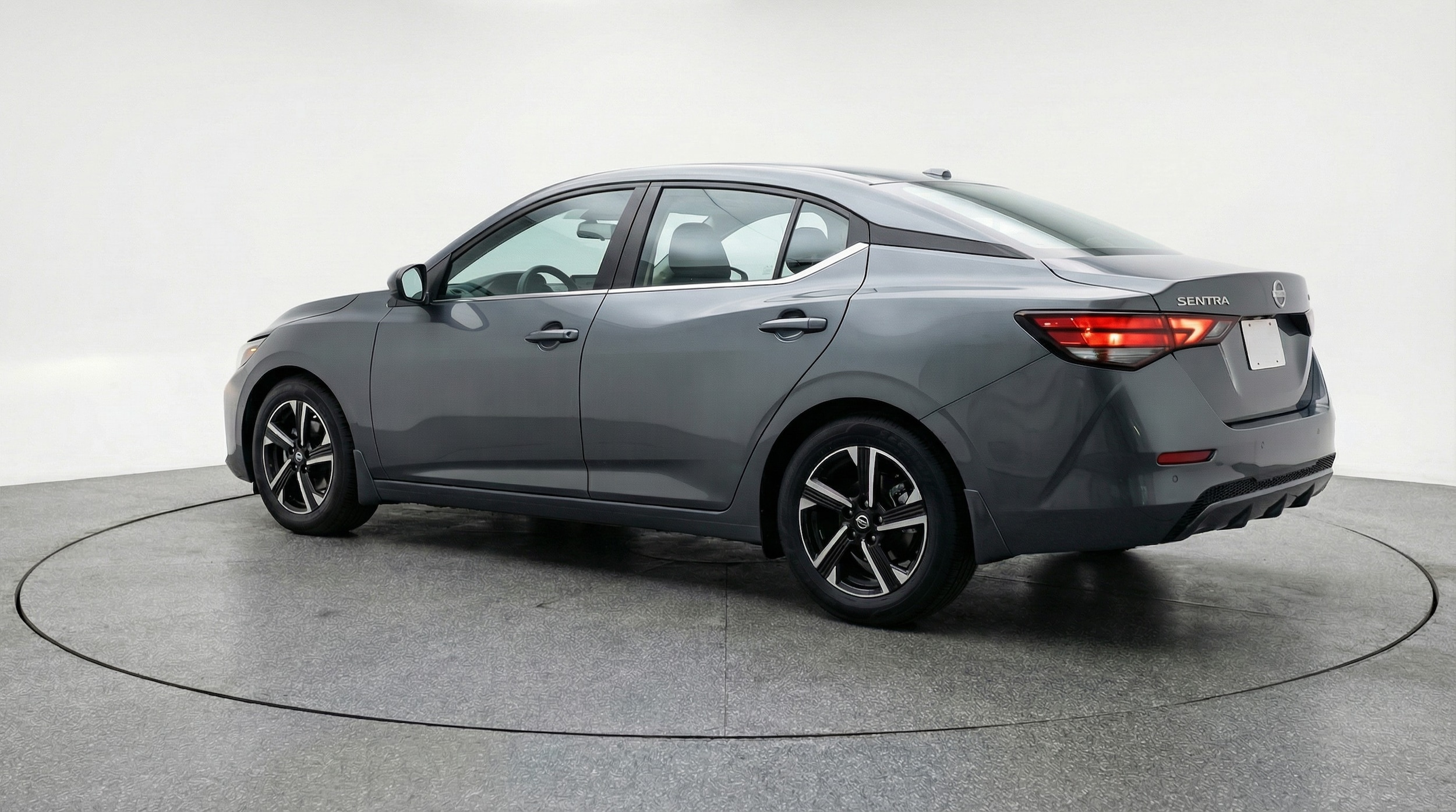 Thumbnail: 2025 Nissan Sentra - 5