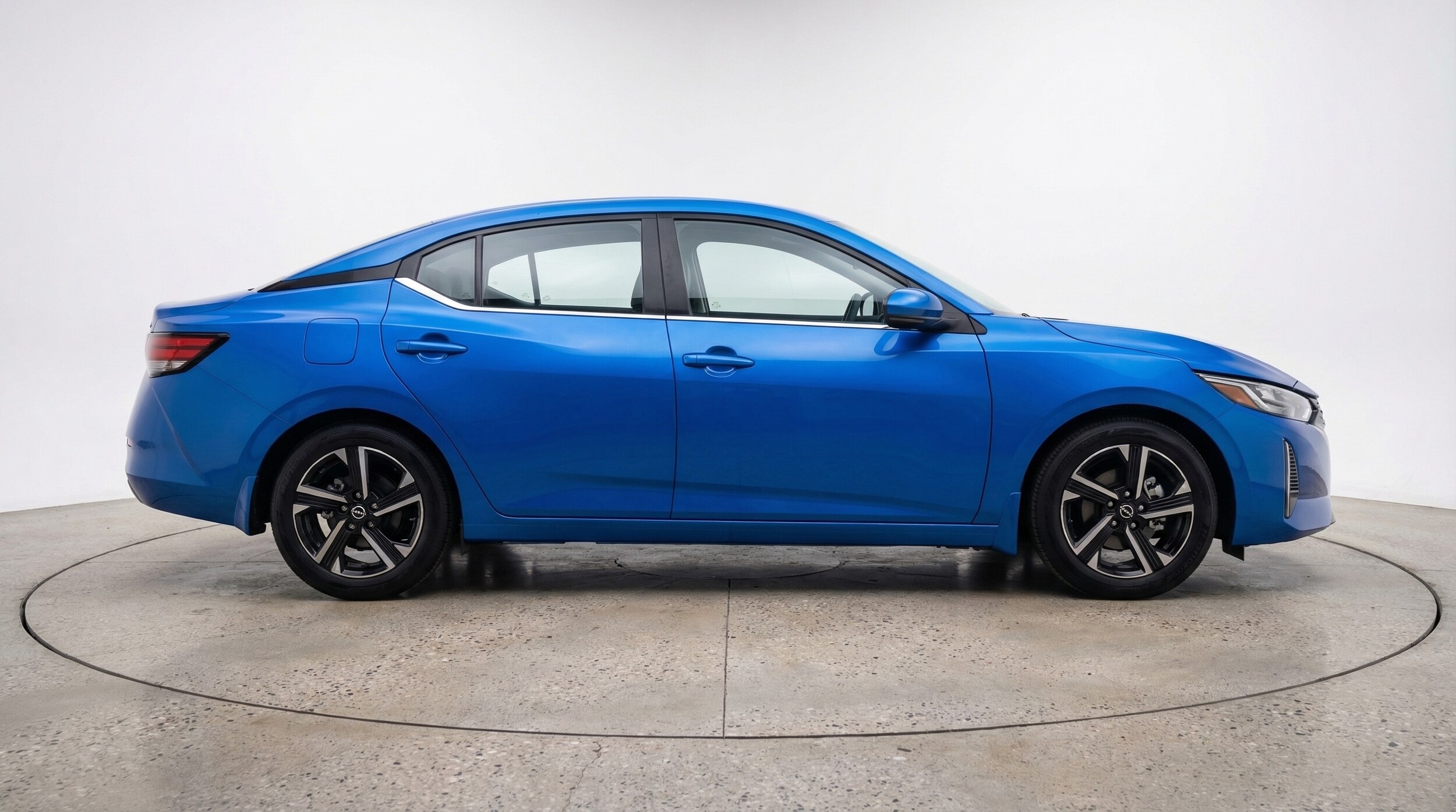 Thumbnail: 2025 Nissan Sentra - 8
