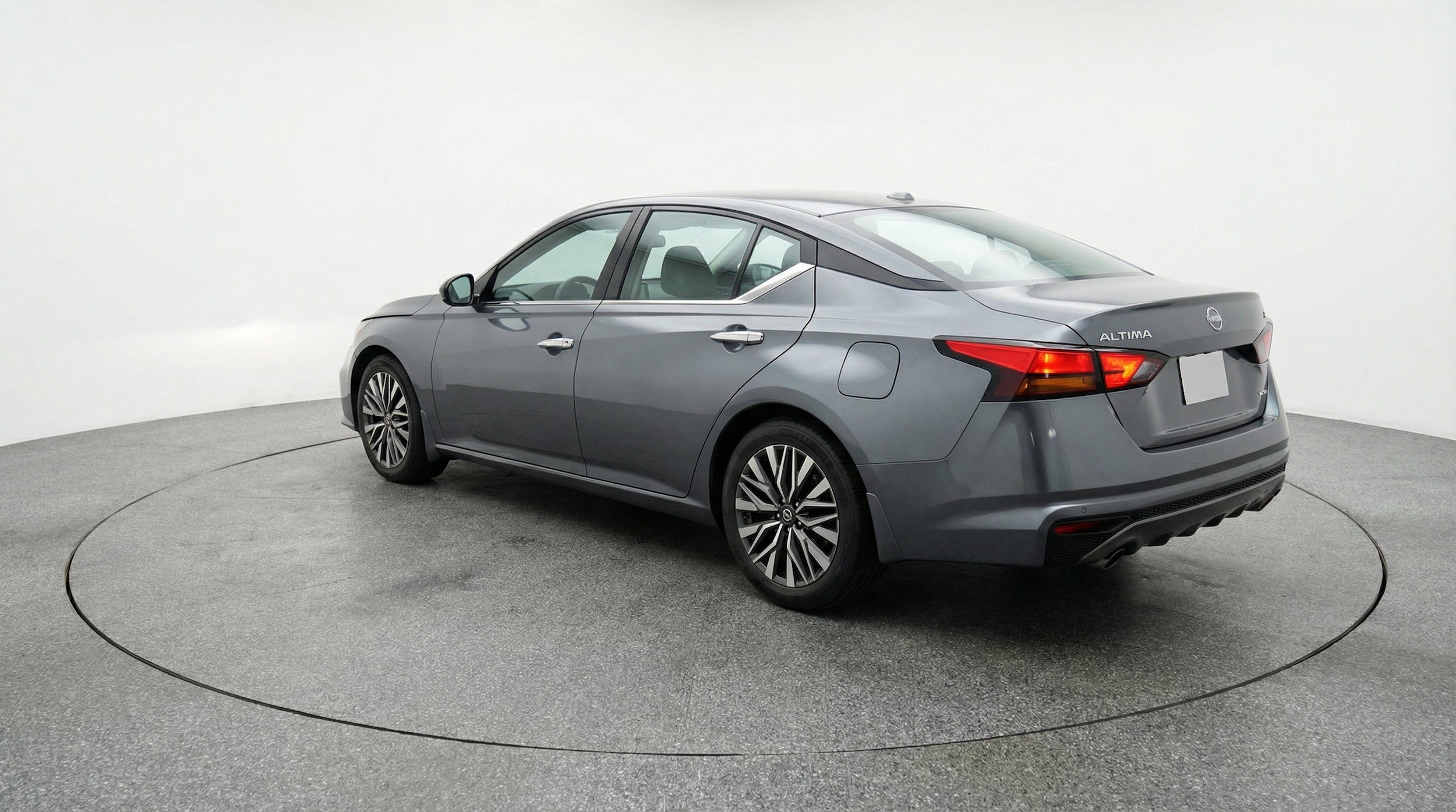 Thumbnail: 2025 Nissan Altima - 6