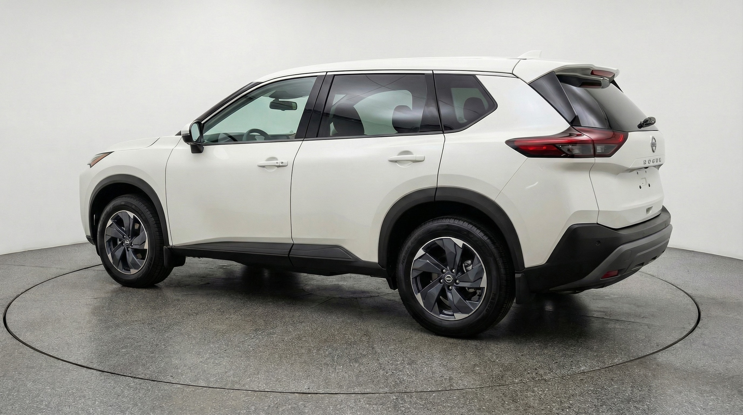 Thumbnail: 2025 Nissan Rogue - 5