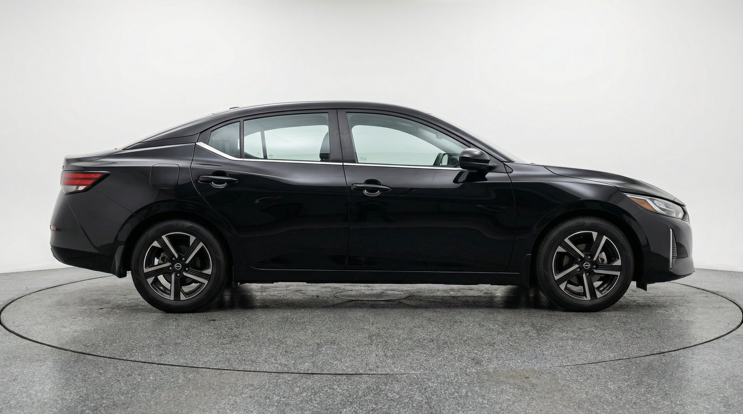 Thumbnail: 2025 Nissan Sentra - 11