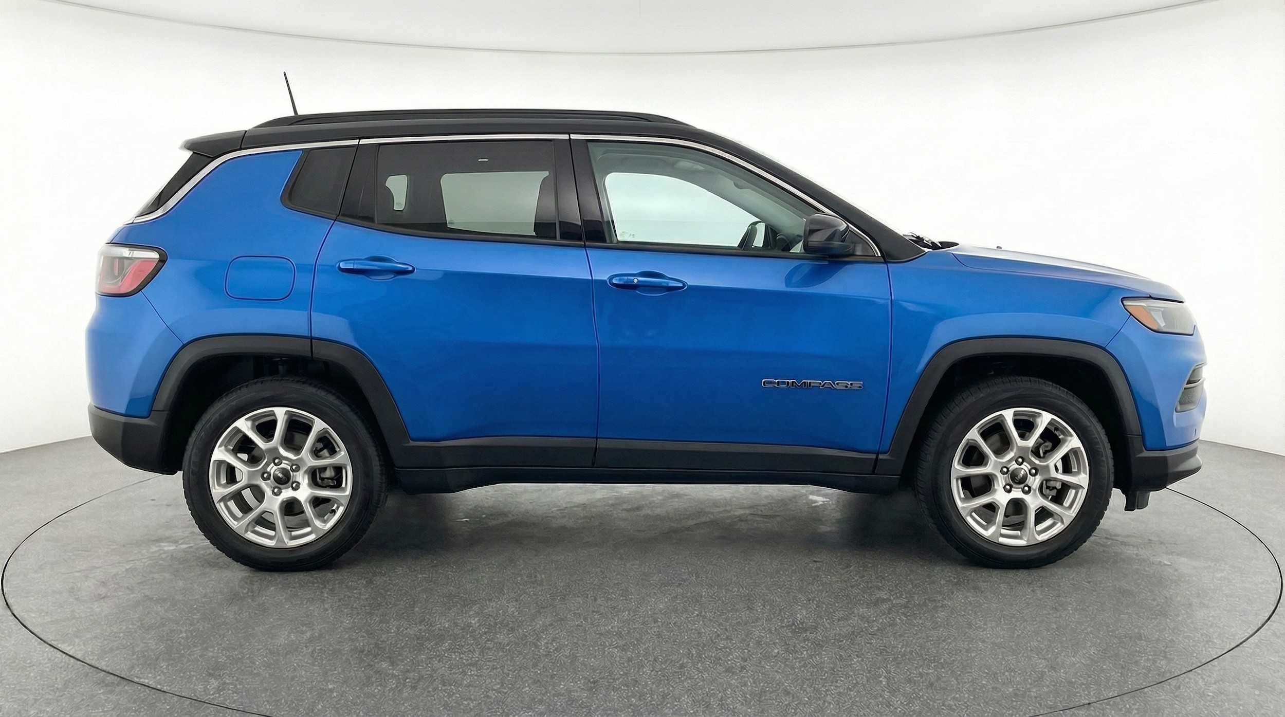 Thumbnail: 2025 Jeep Compass - 8