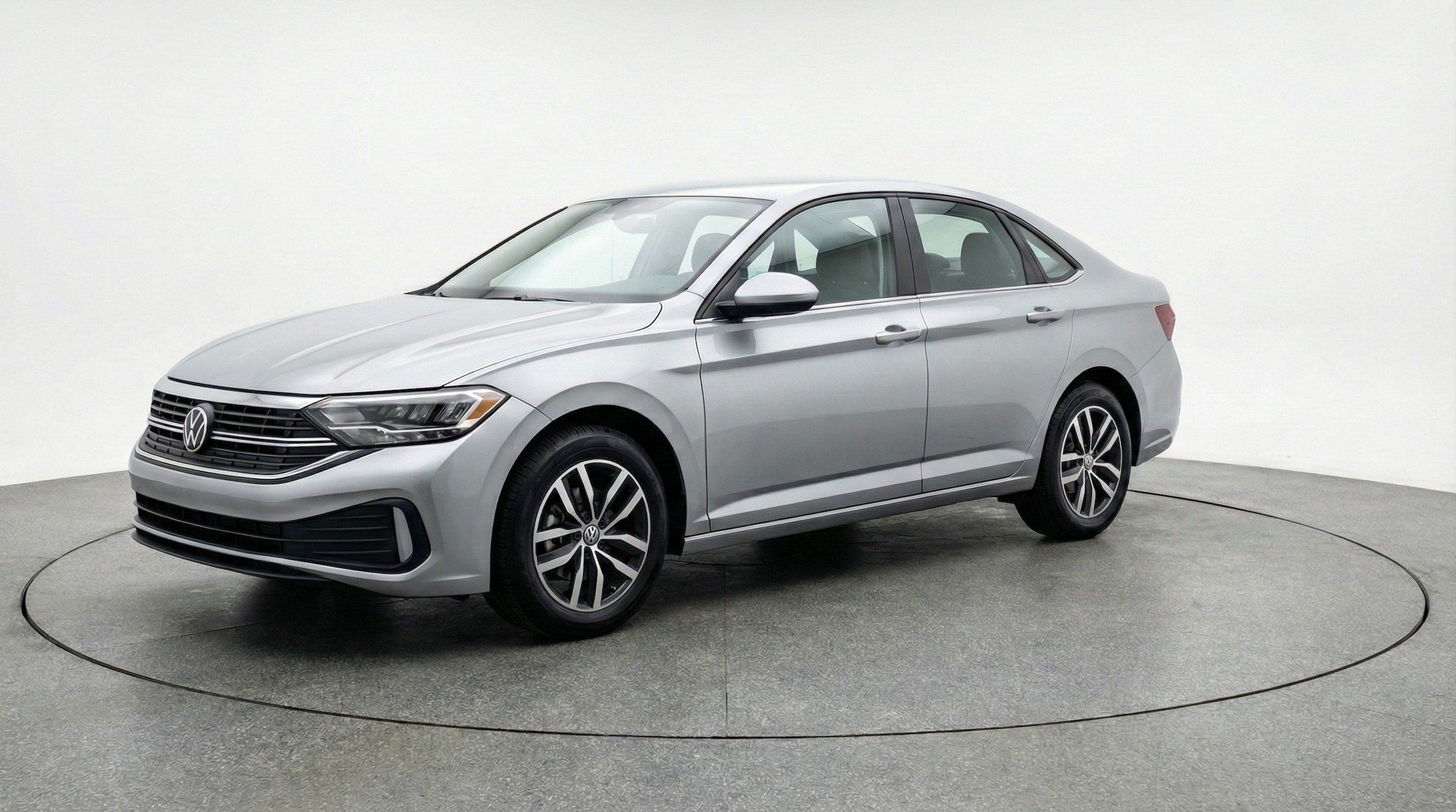 Thumbnail: 2025 Volkswagen Jetta - 3