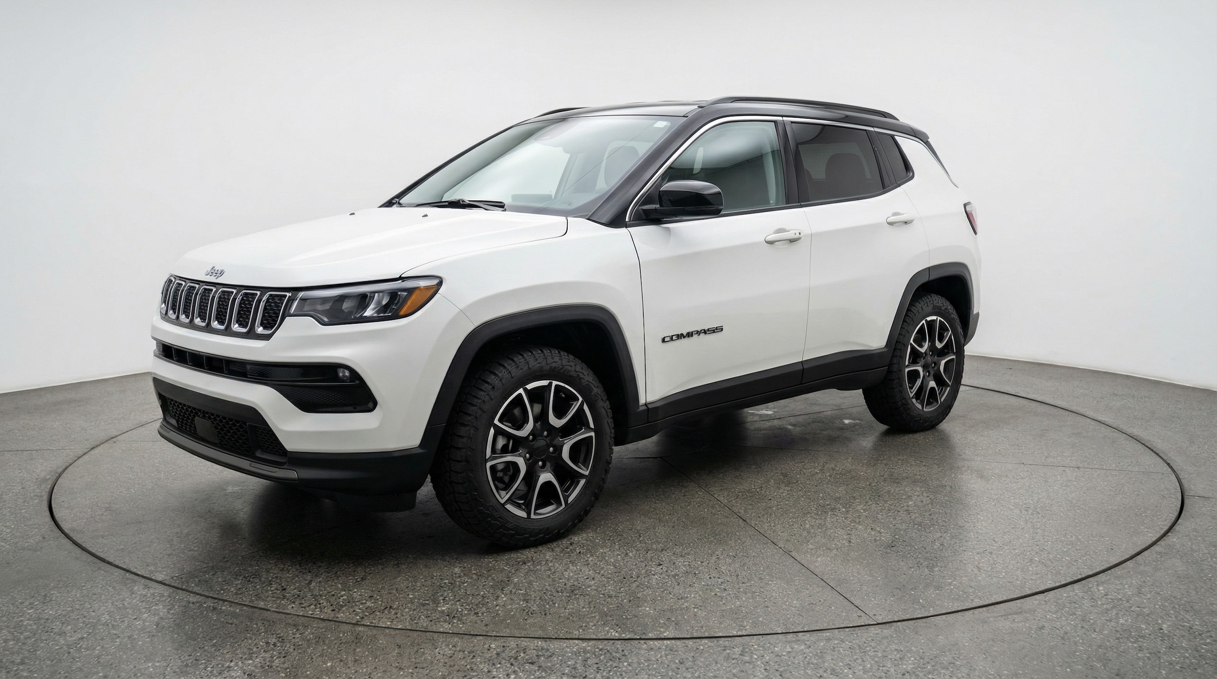 Thumbnail: 2025 Jeep Compass - 3