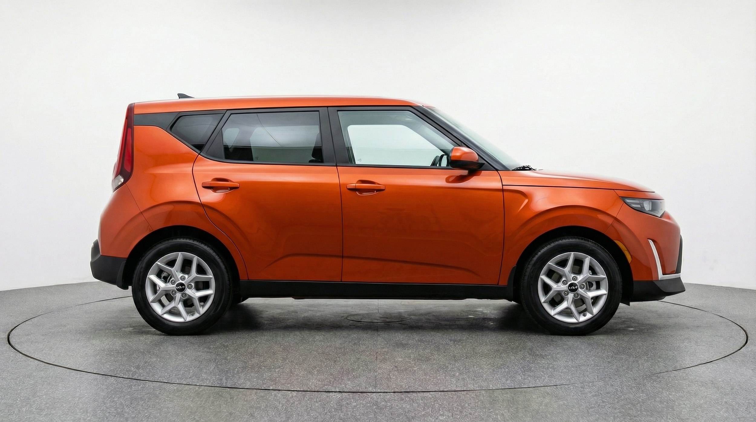 Thumbnail: 2025 Kia Soul - 8