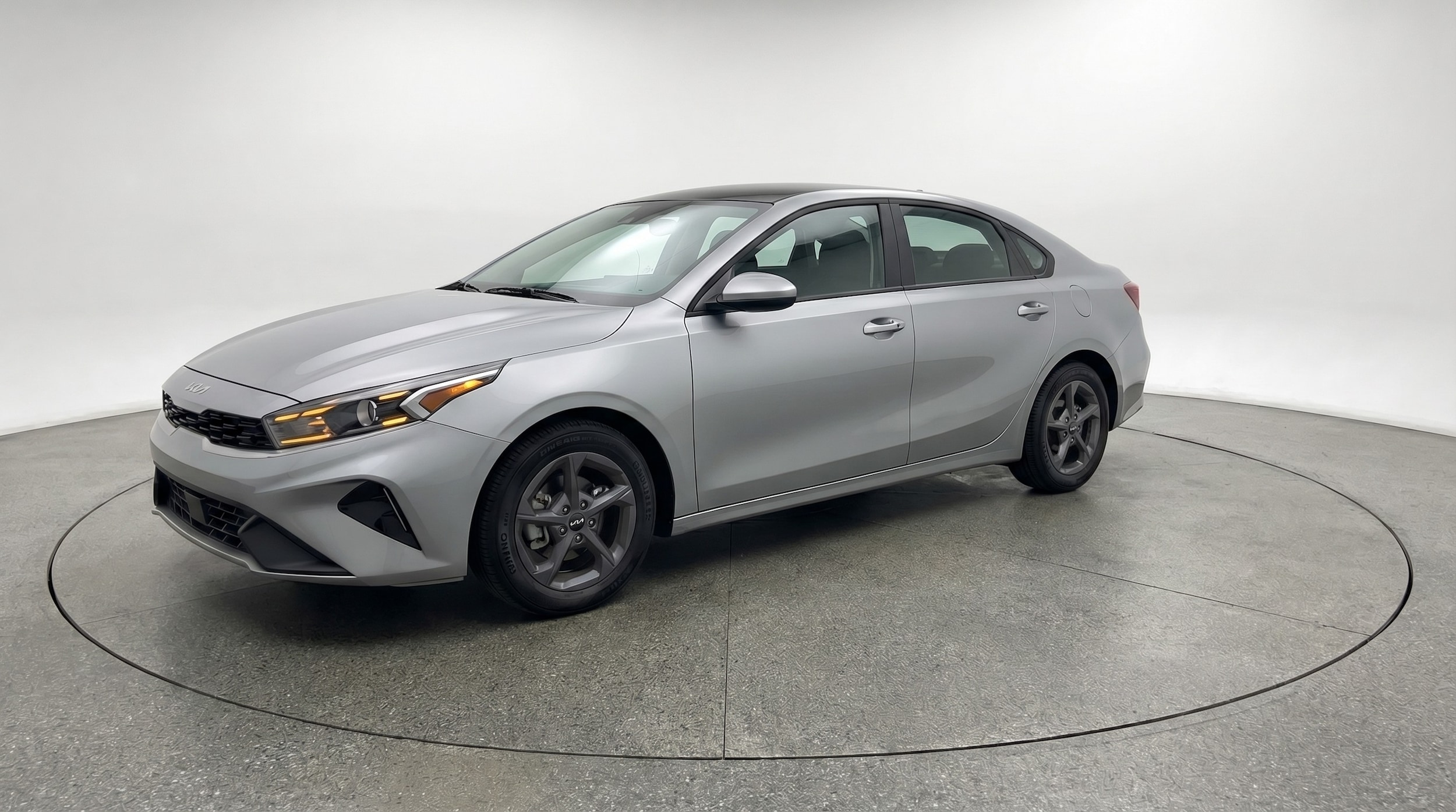 Thumbnail: 2025 Kia K4 - 3