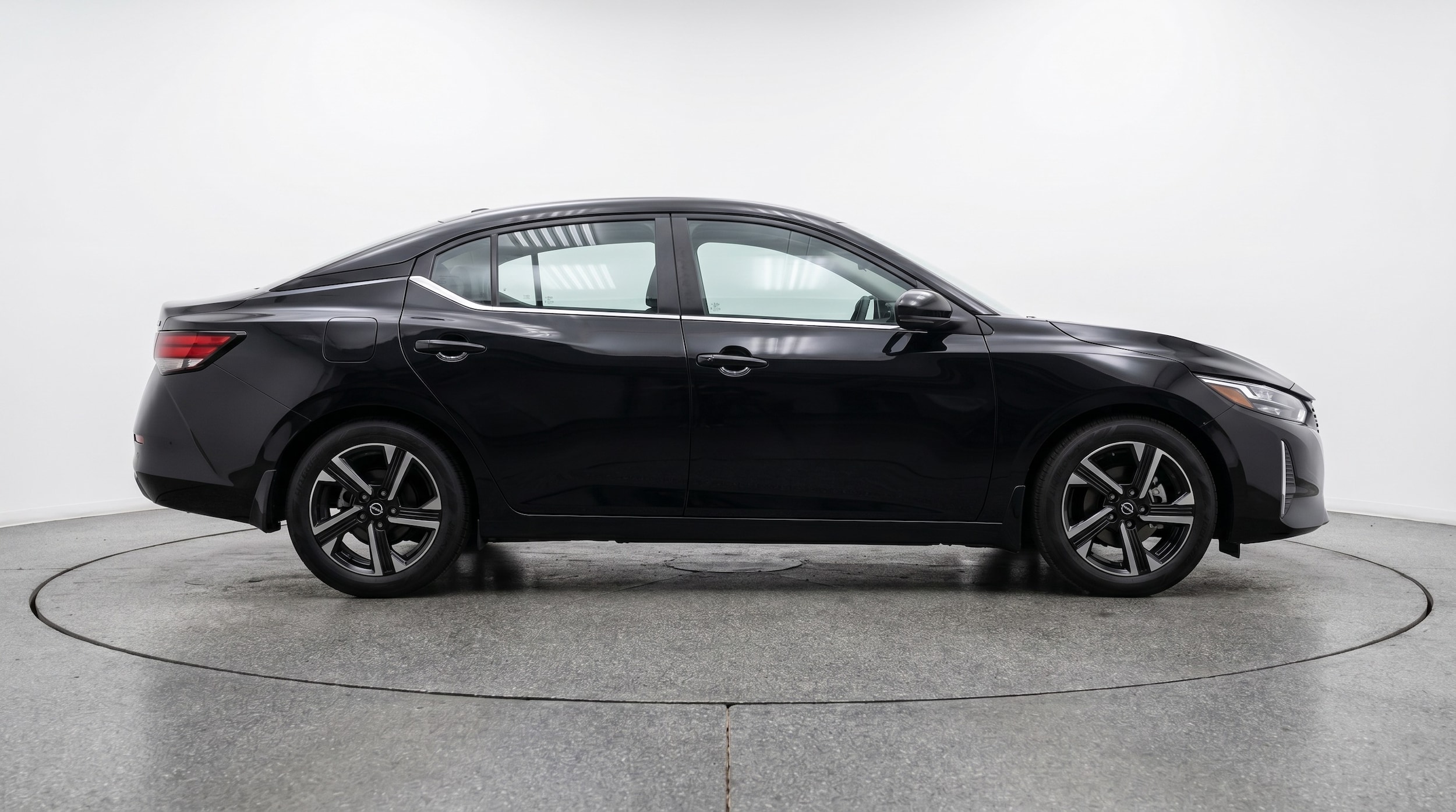 Thumbnail: 2025 Nissan Sentra - 8