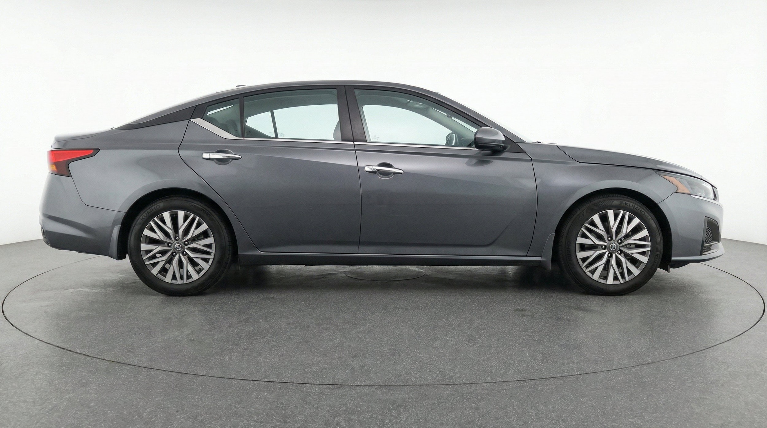 Thumbnail: 2025 Nissan Altima - 11