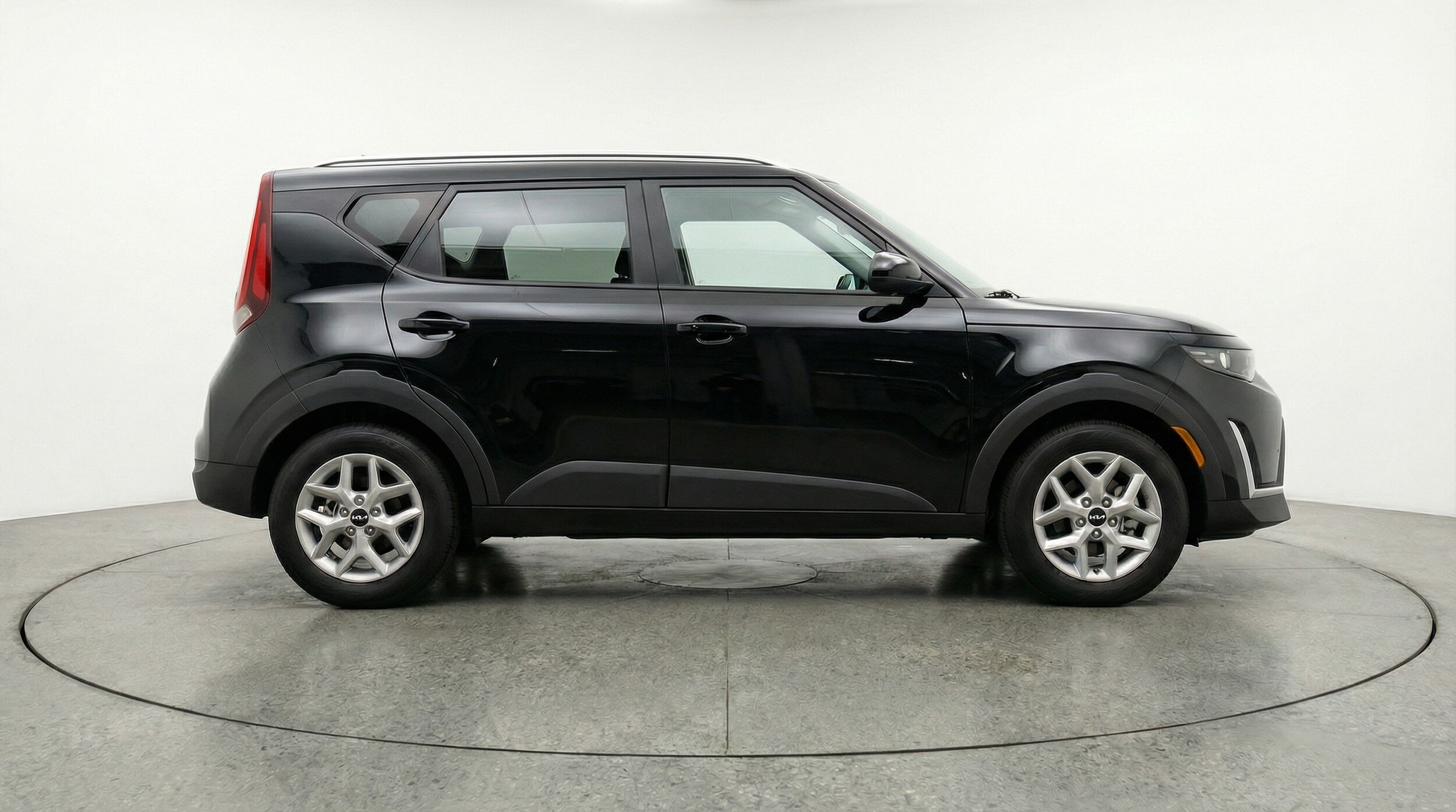 Thumbnail: 2025 Kia Soul - 8