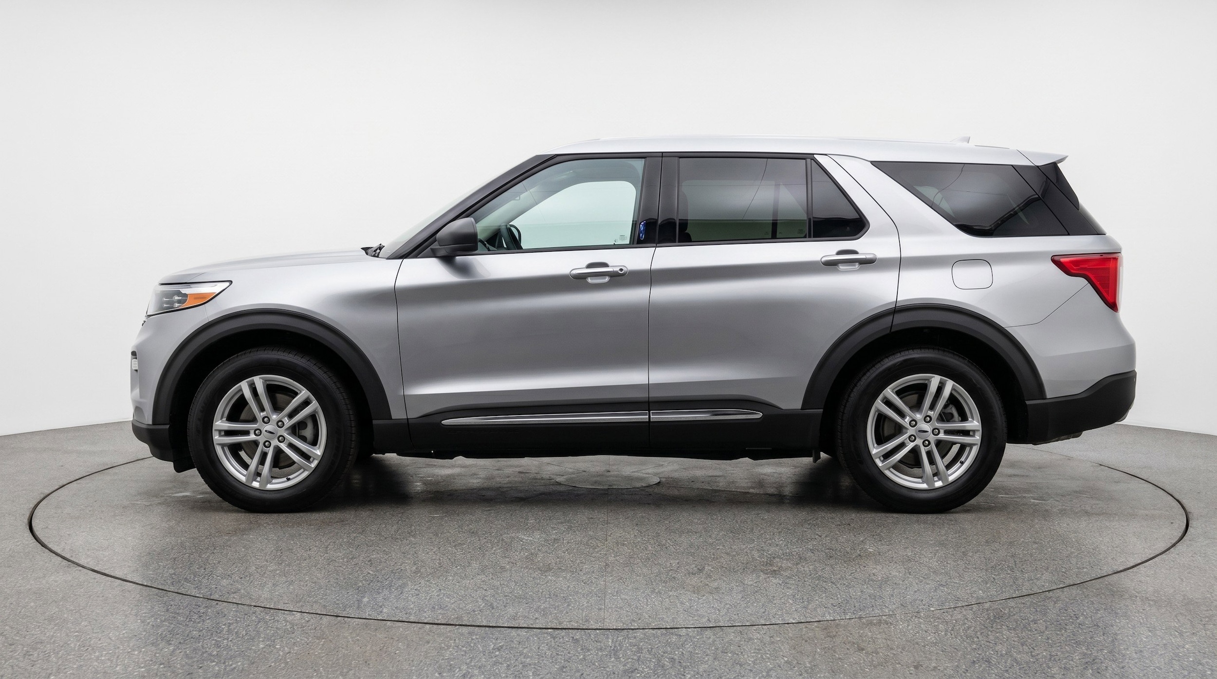 Thumbnail: 2024 Ford Explorer - 5