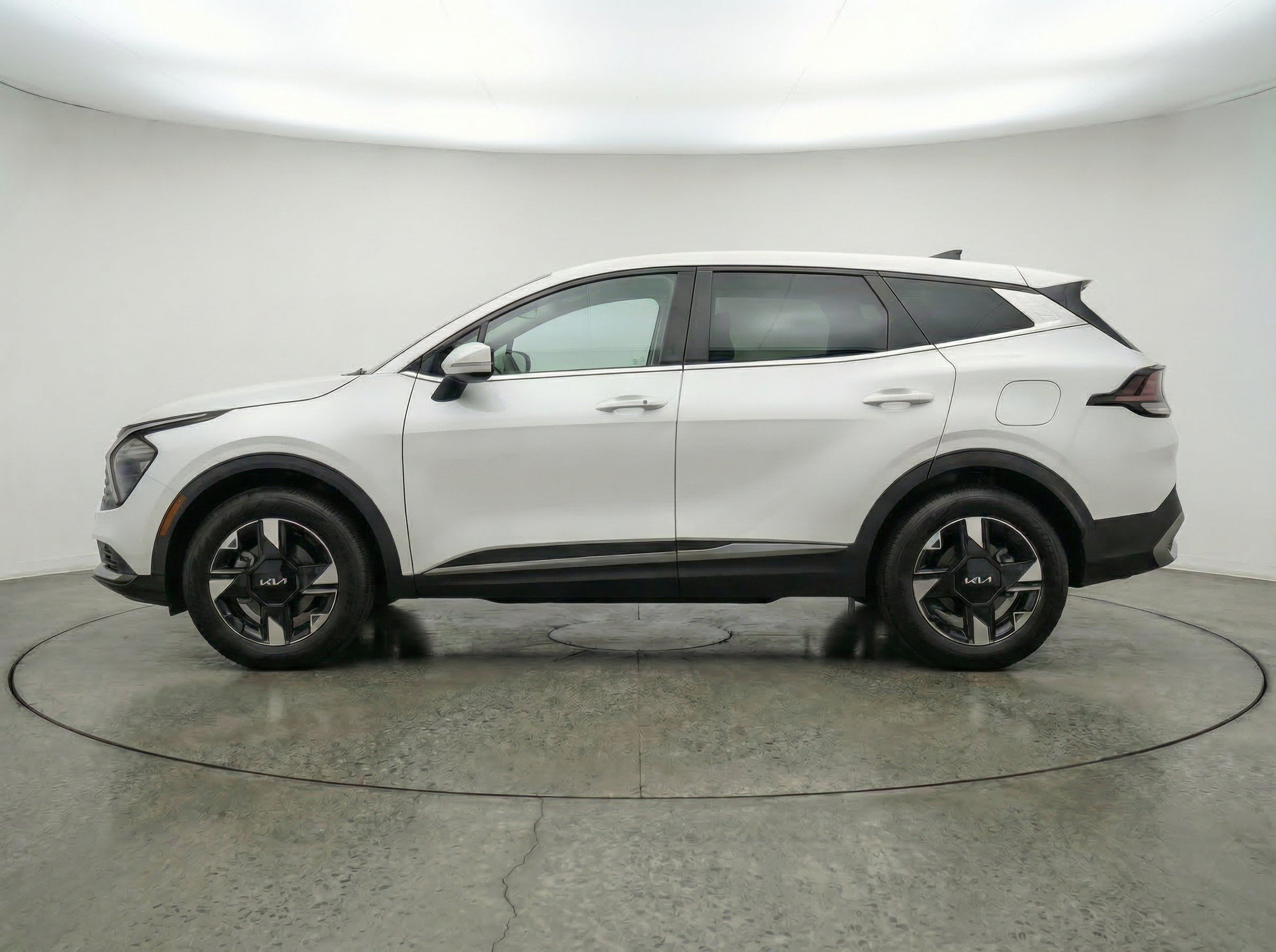 Thumbnail: 2026 Kia Sportage - 5