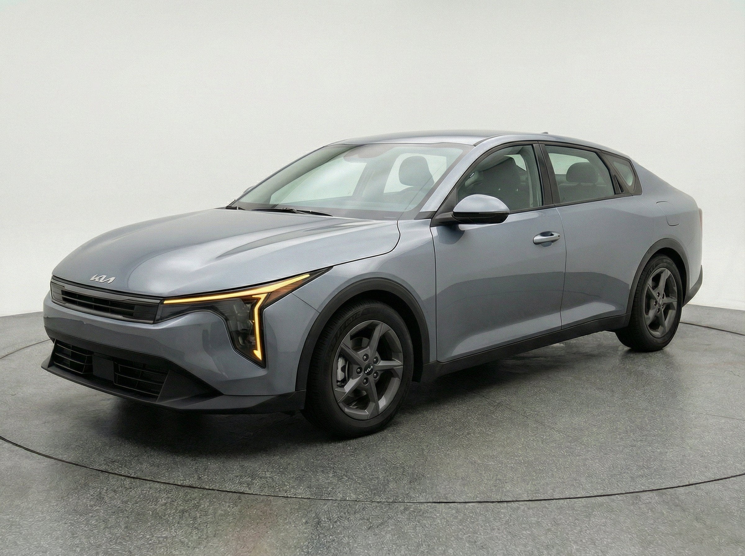 Thumbnail: 2025 Kia K4 - 3