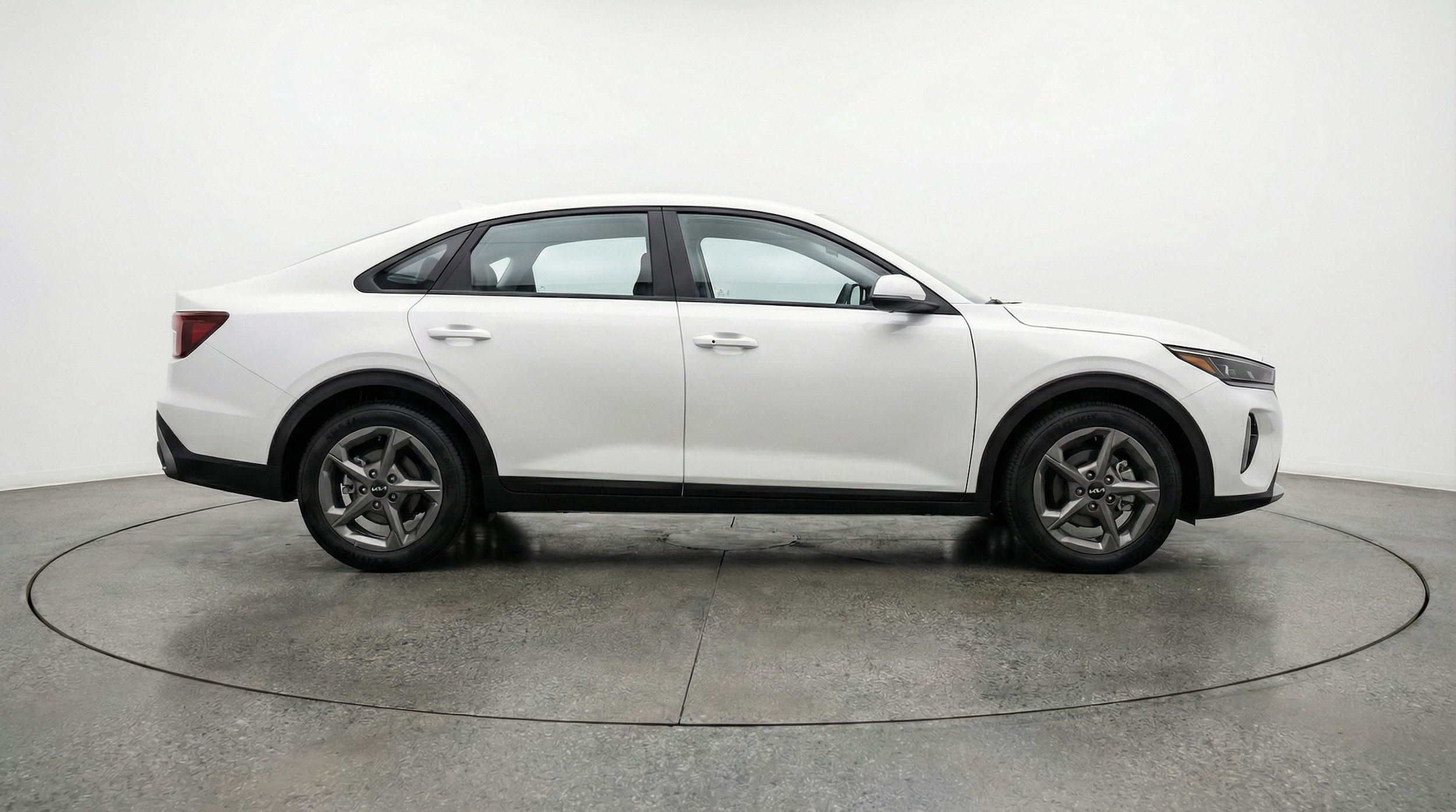 Thumbnail: 2025 Kia K4 - 8