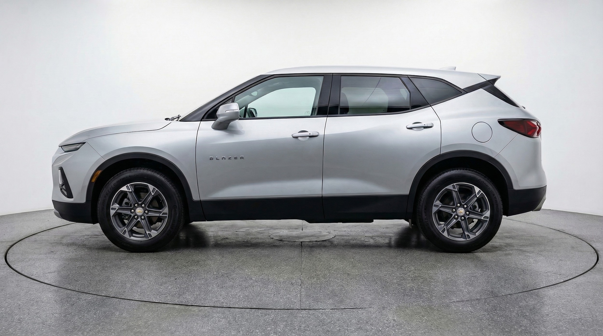 Thumbnail: 2025 Chevrolet Blazer - 4