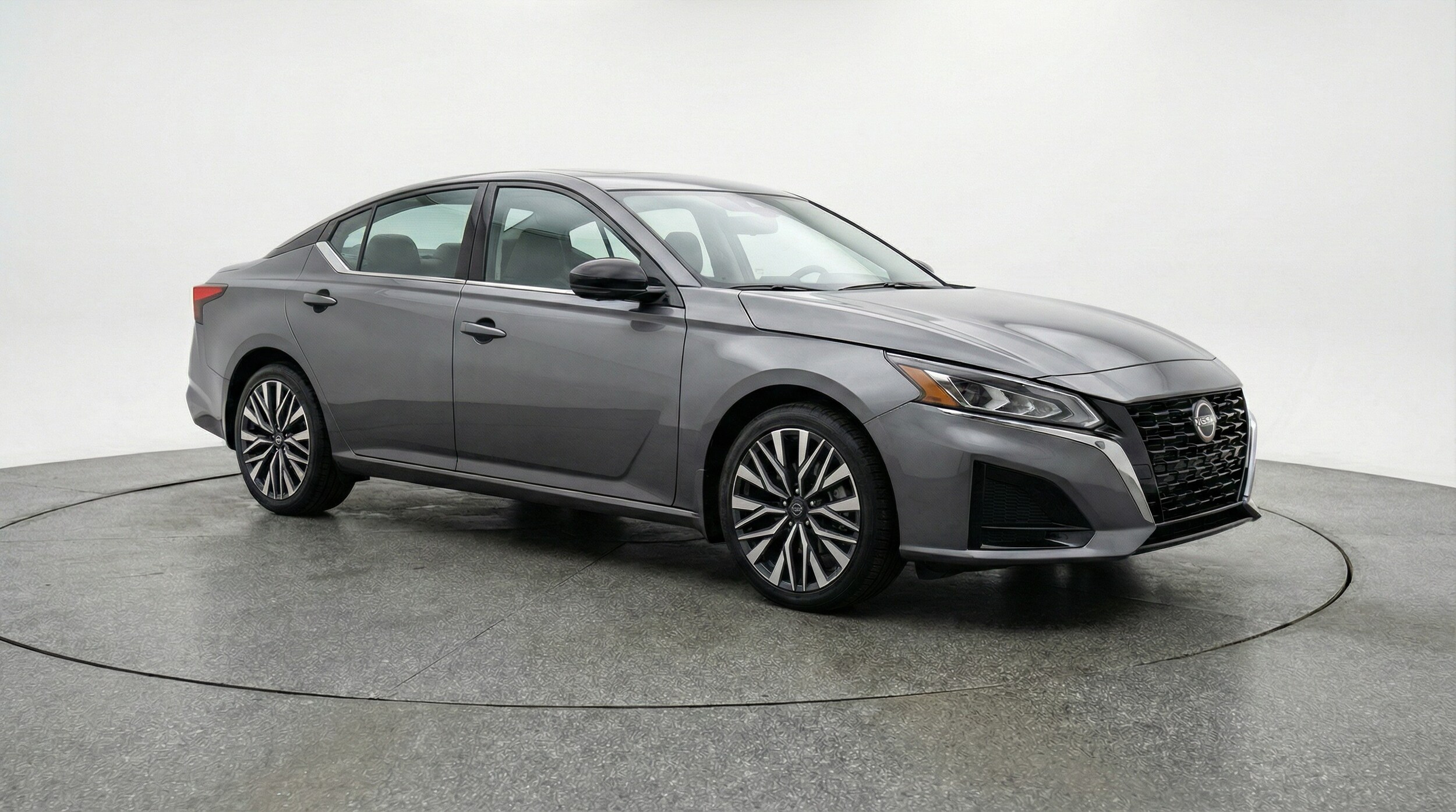 Thumbnail: 2025 Nissan Altima - 1