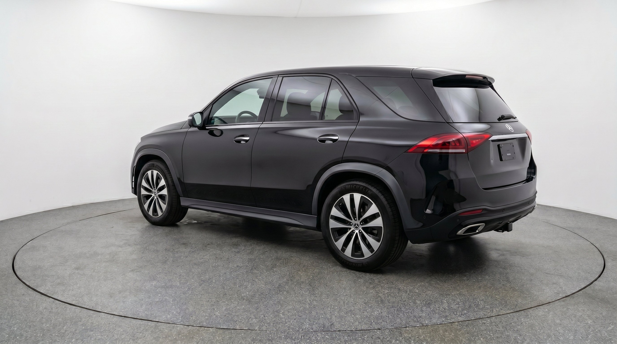 Thumbnail: 2026 Mercedes-Benz GLE - 6