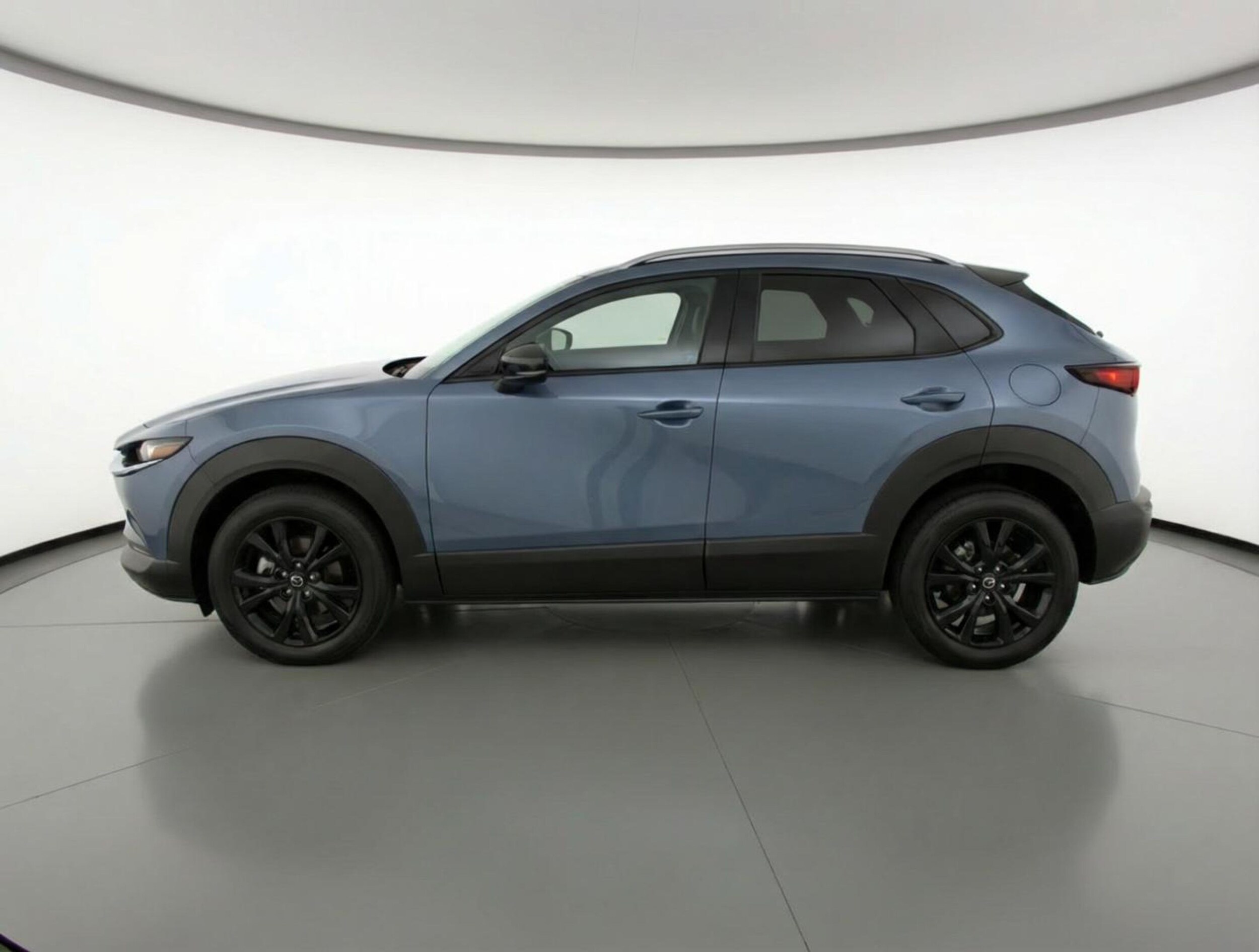 Thumbnail: 2025 Mazda CX-30 - 4