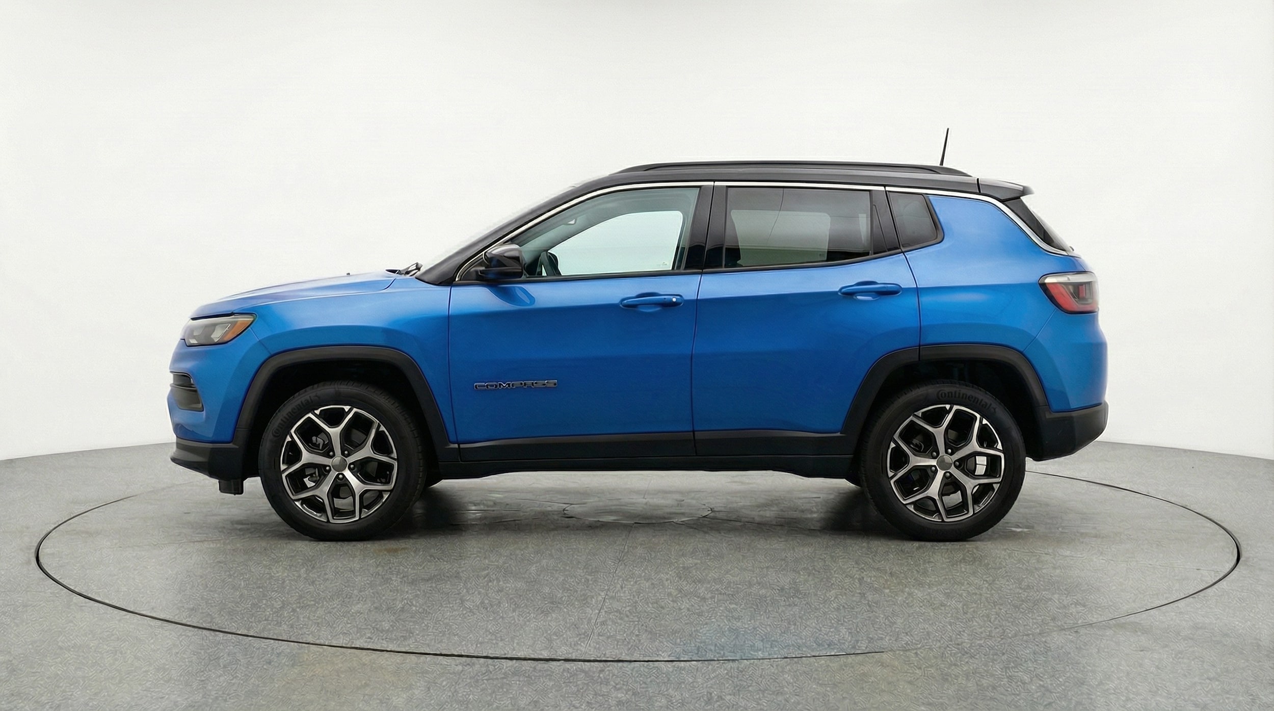 Thumbnail: 2025 Jeep Compass - 4