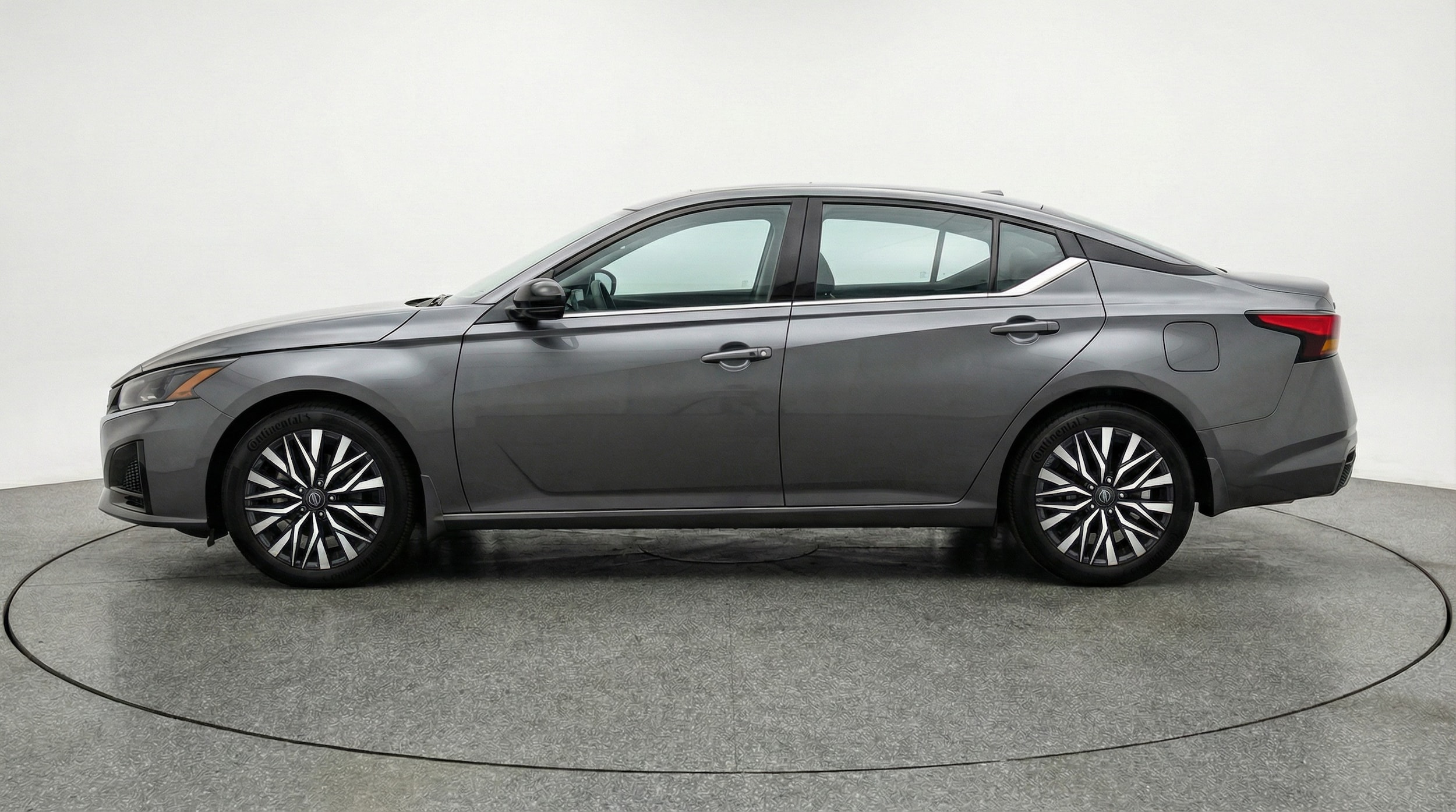 Thumbnail: 2025 Nissan Altima - 4