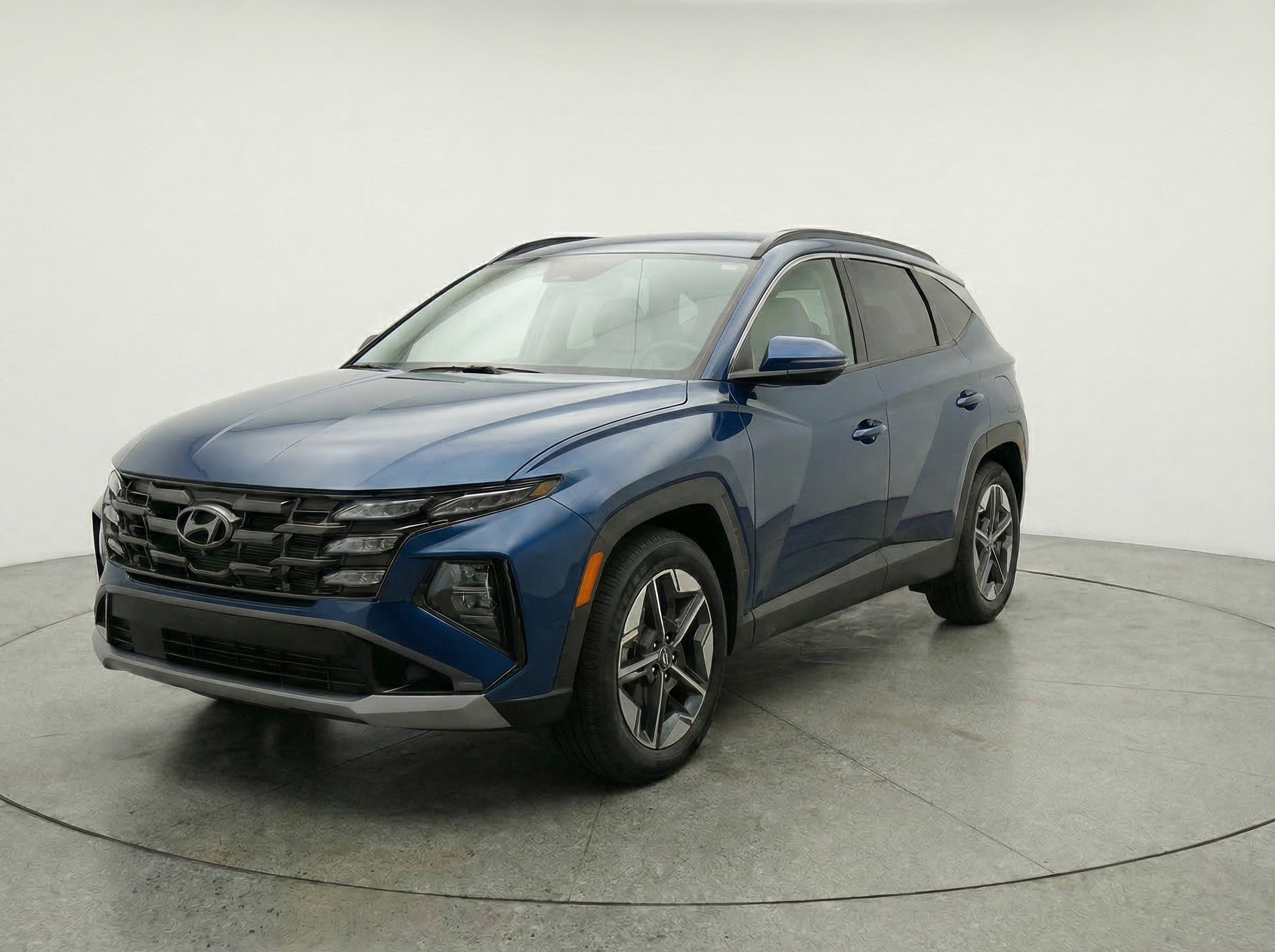 Thumbnail: 2025 Hyundai Tucson - 3