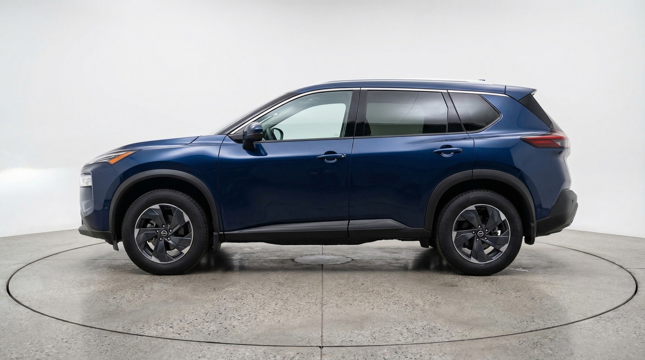 Thumbnail: 2025 Nissan Rogue - 4