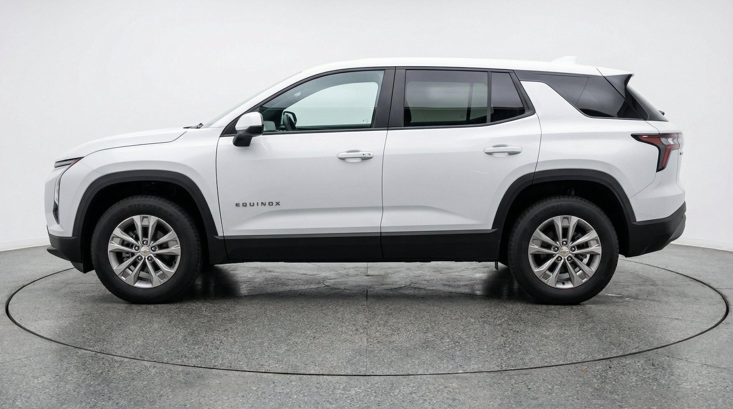 Thumbnail: 2025 Chevrolet Equinox - 5