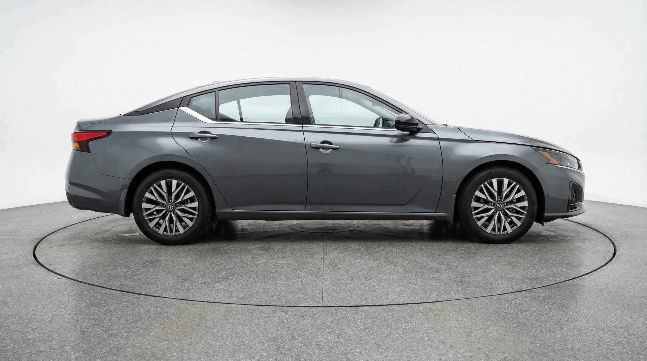 Thumbnail: 2025 Nissan Altima - 8