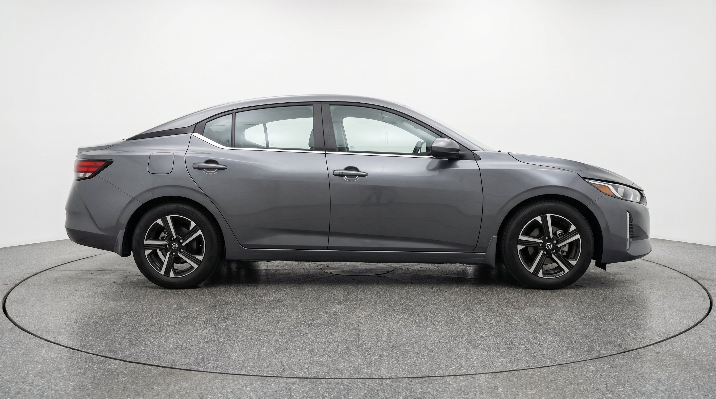Thumbnail: 2025 Nissan Sentra - 10