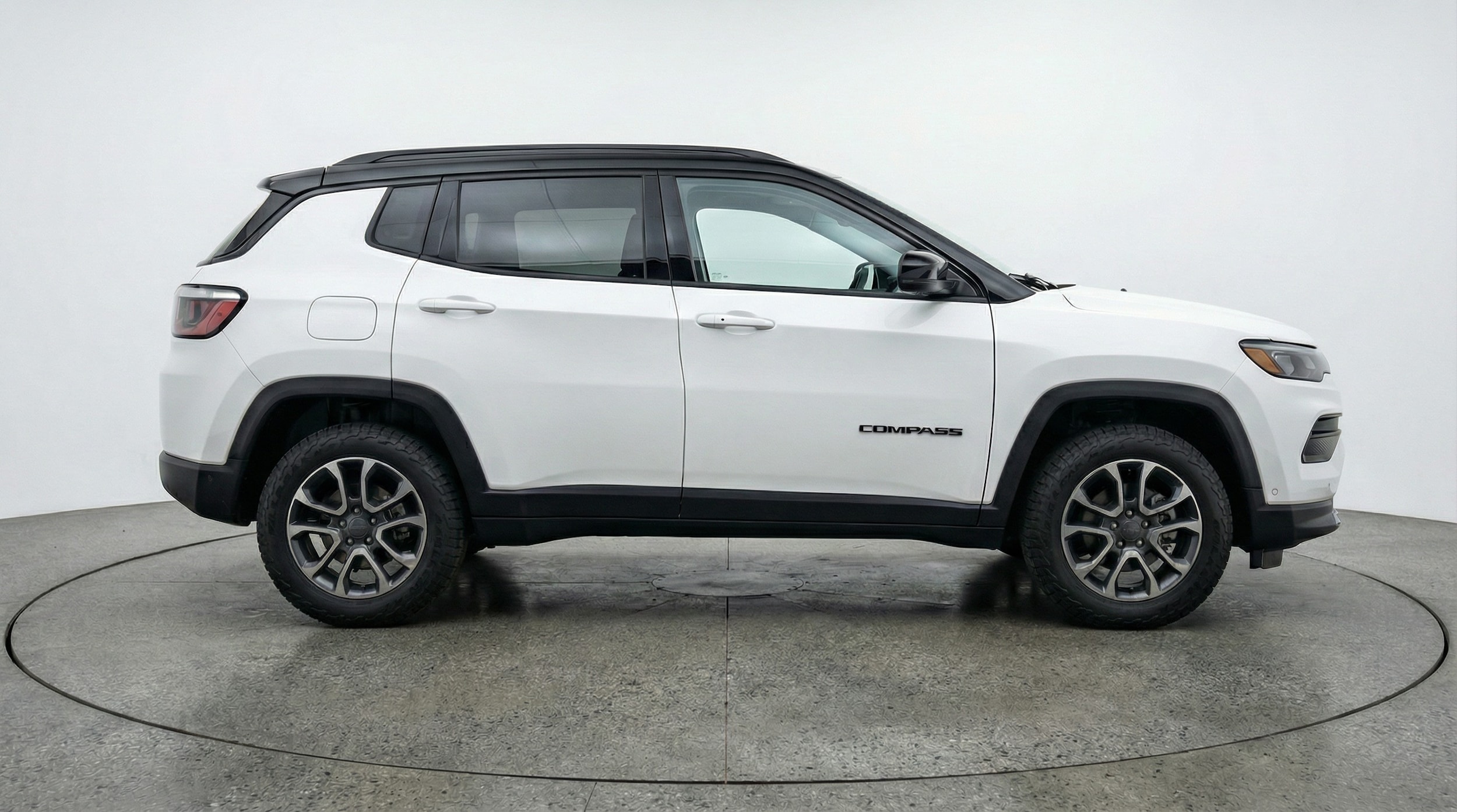Thumbnail: 2025 Jeep Compass - 8