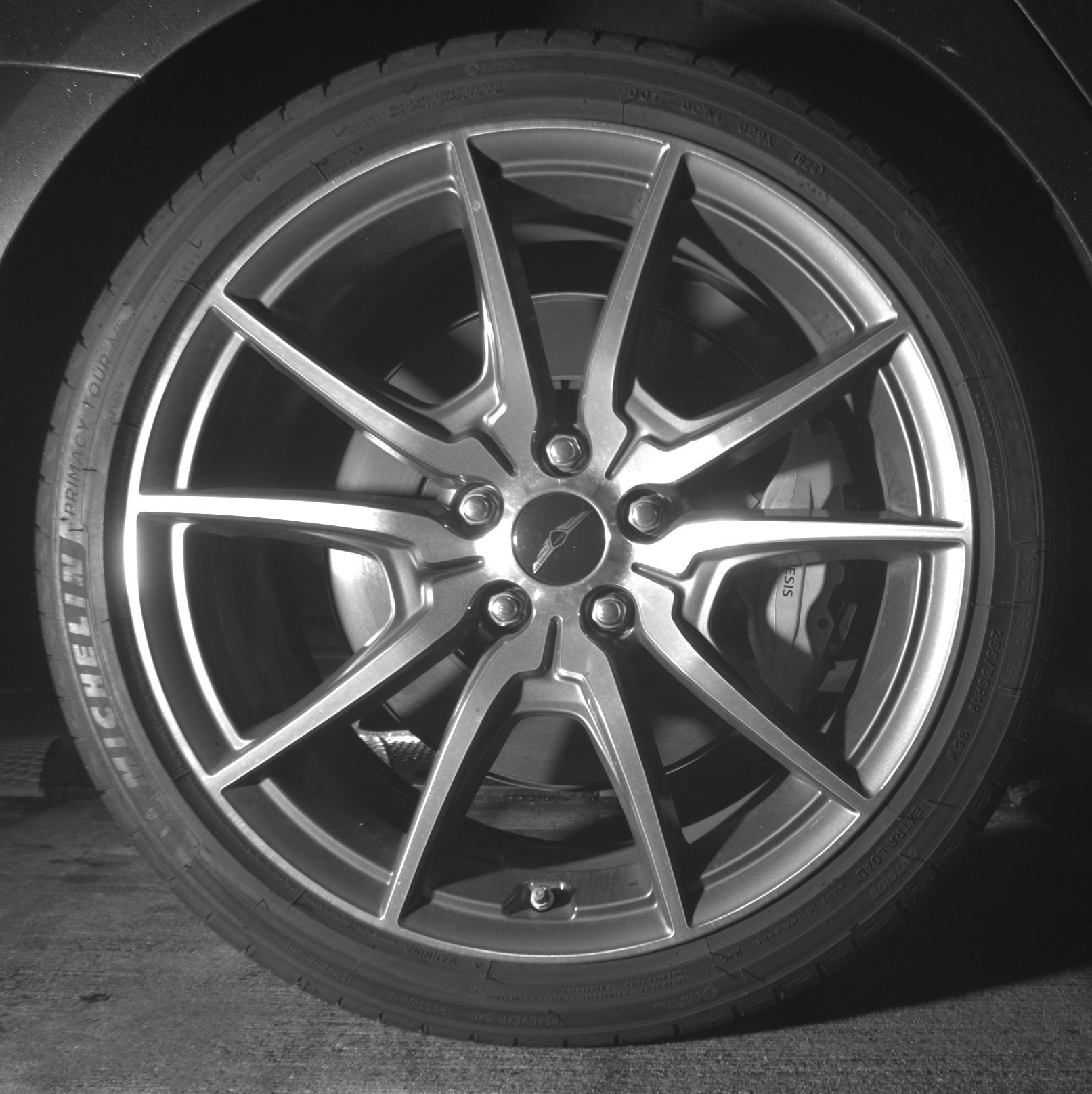 Thumbnail: 2025 Genesis G70 - 12