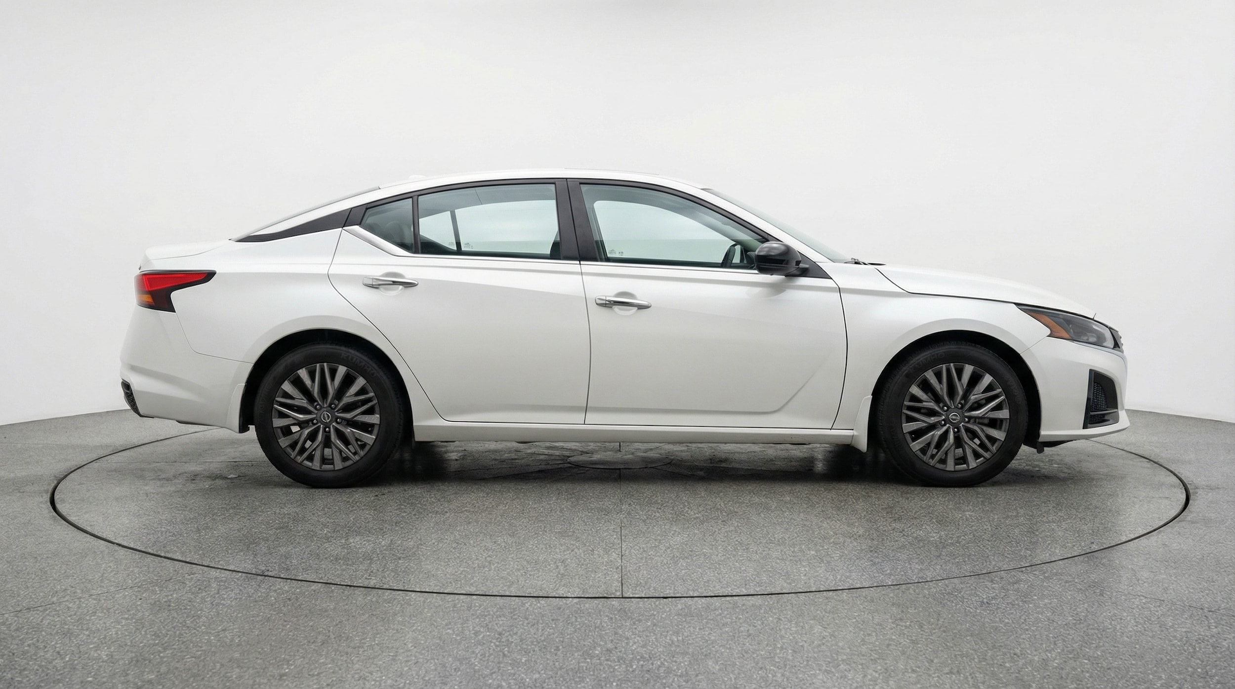 Thumbnail: 2025 Nissan Altima - 8