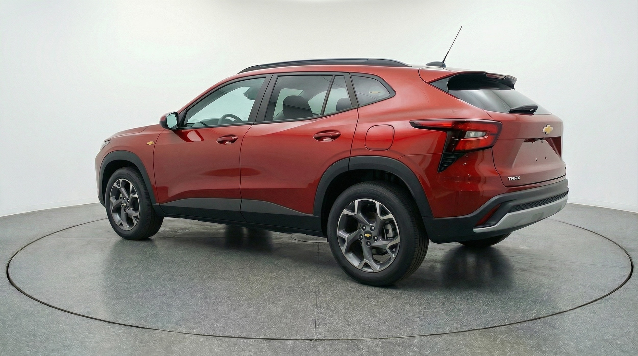 Thumbnail: 2025 Chevrolet Trax - 5