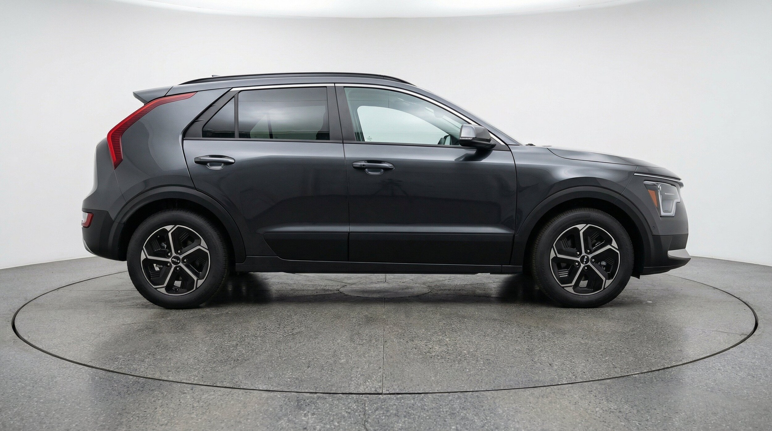 Thumbnail: 2026 Kia Niro - 11